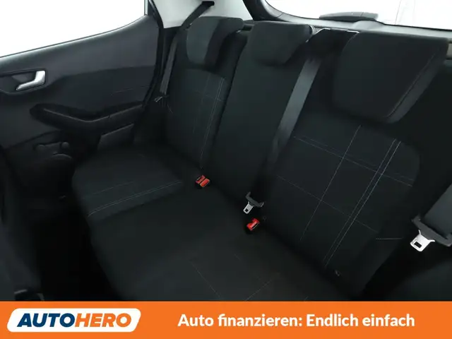 Ford Fiesta view 14