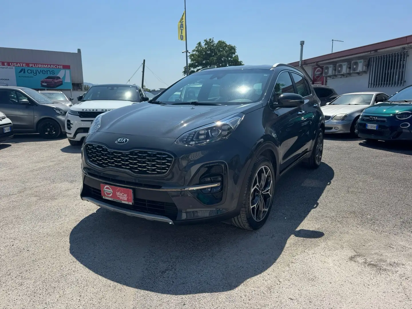Kia Sportage 1.6 crdi mhev GT Line awd 136cv dct Gris - 1