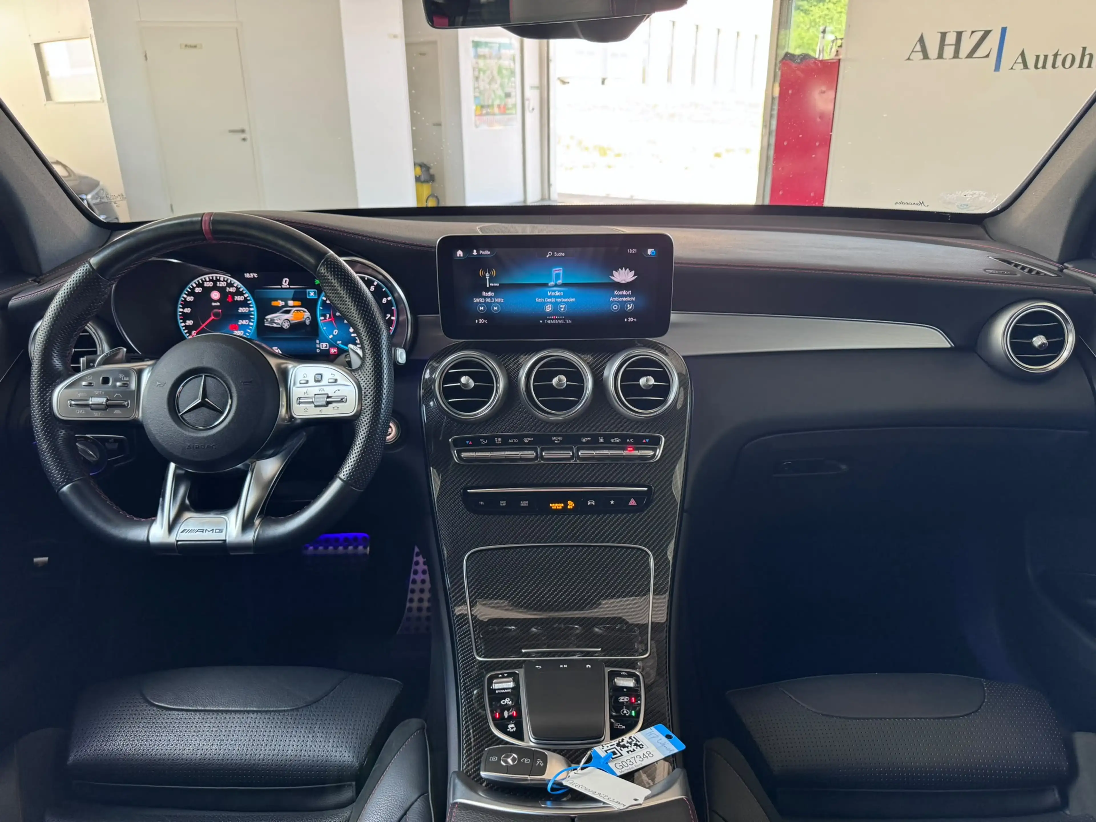 Mercedes-Benz GLC 43 AMG 4Matic AIR STANDHZ ACC PANO AHK SAGA — photo 9