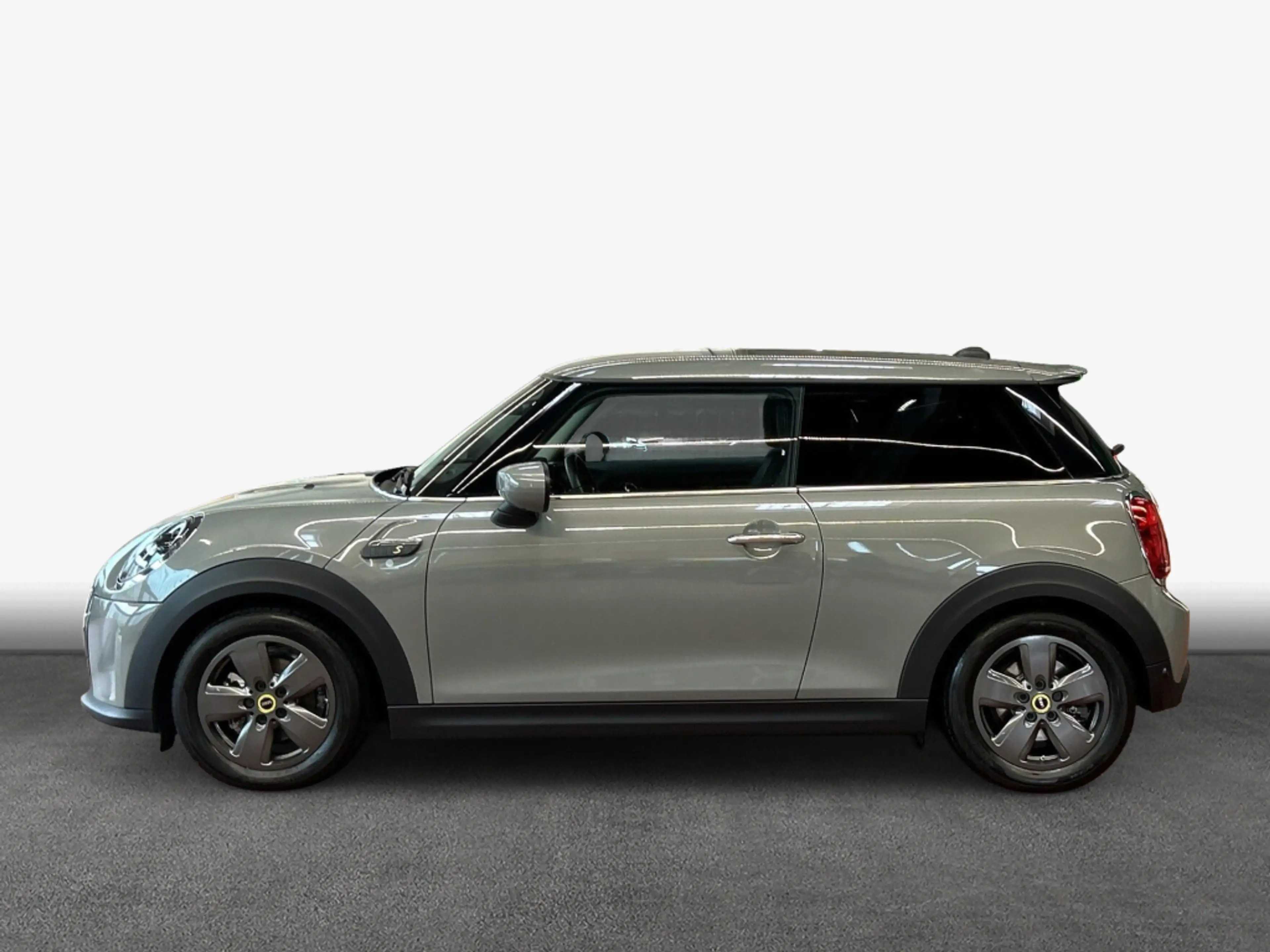 MINI Cooper SE Cooper SE Essential Trim LED Navi SHZ — photo 5