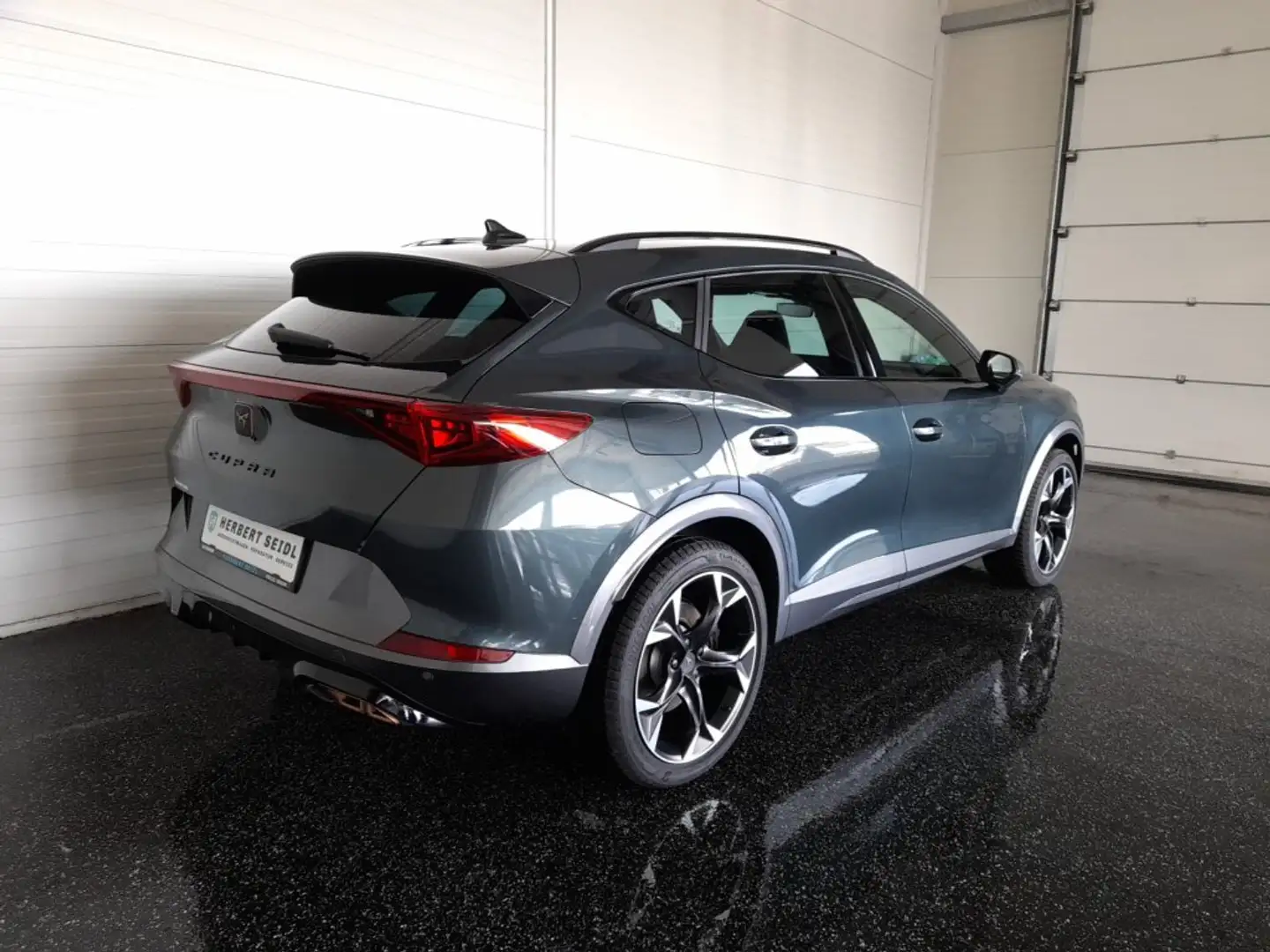 CUPRA Formentor VZ PHEV 150/245 DSG *19 ZOLL / DCC / VOLL-LED / VIRTUELL / NAVI / ACC / KAMERA / MEMORY SPORTSITZ* Grün - 2