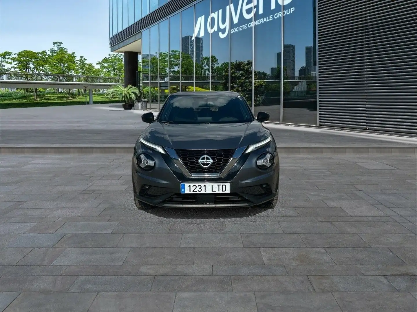 Nissan Juke DIG-T 84 kW (114 CV) 6M/T N-Connecta Gris - 2