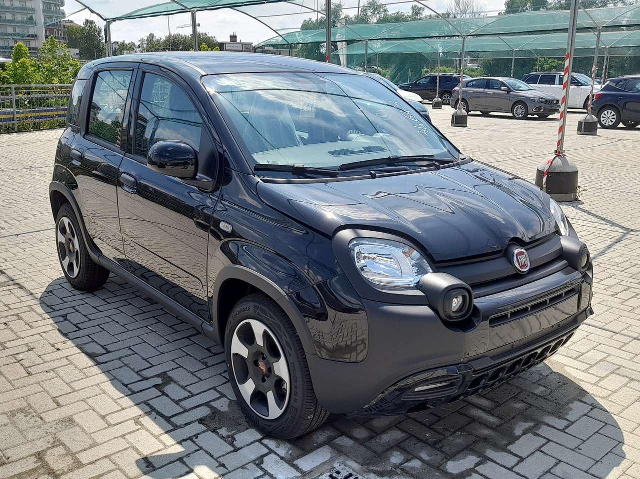 Fiat Panda 1.0 HYBRID 70 CV CROSS