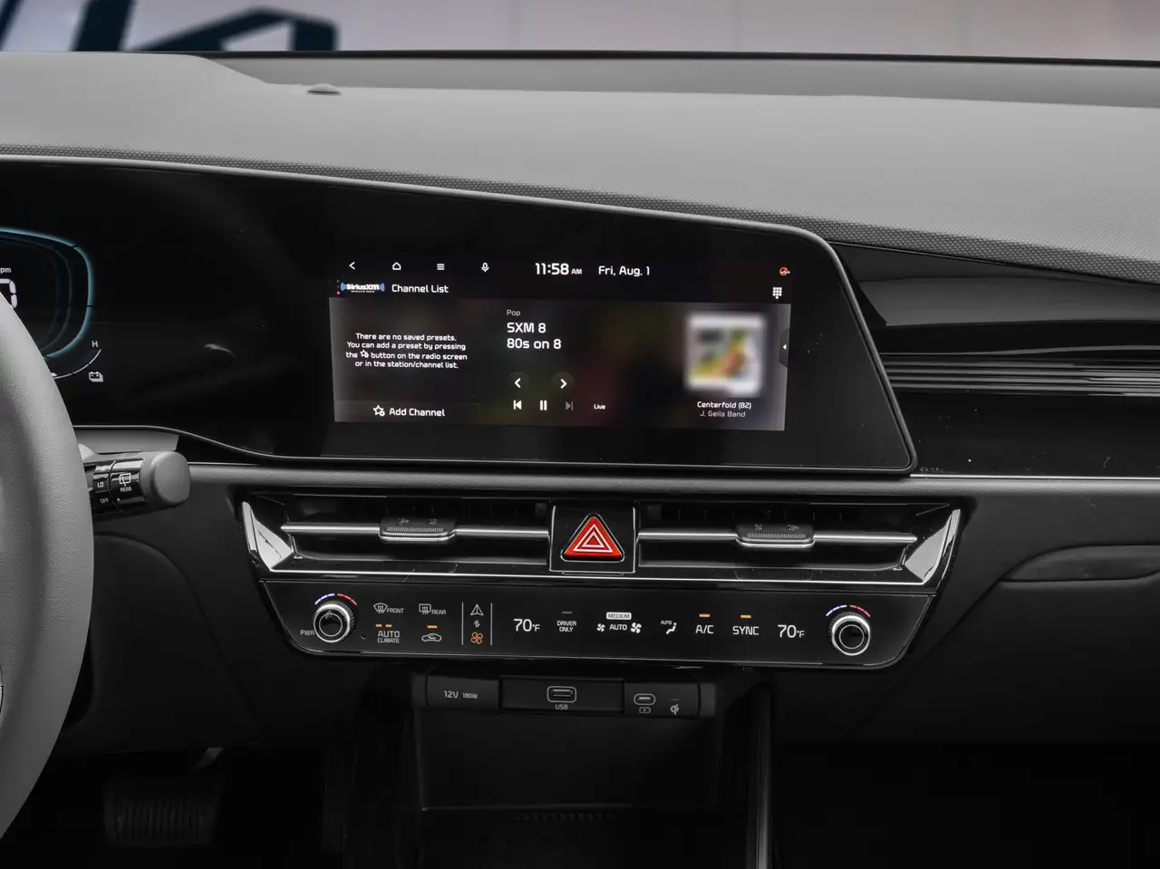Kia Niro снимка Kia Niro
