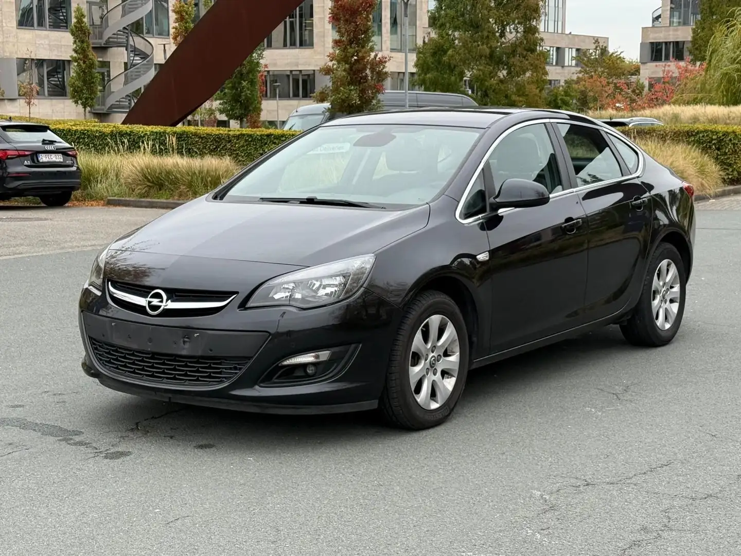 Opel Astra Astra 1.6 CDTi ecoFLEX Cosmo Zwart - 1