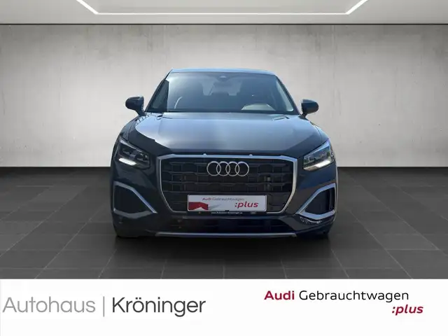 Audi Q2 view 5