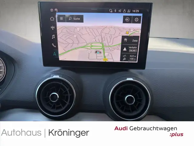 Audi Q2 view 15