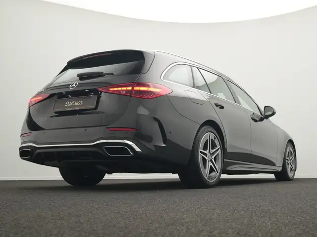Mercedes-Benz C-Class view 11