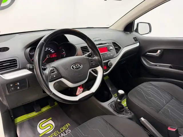 Kia Picanto view 9
