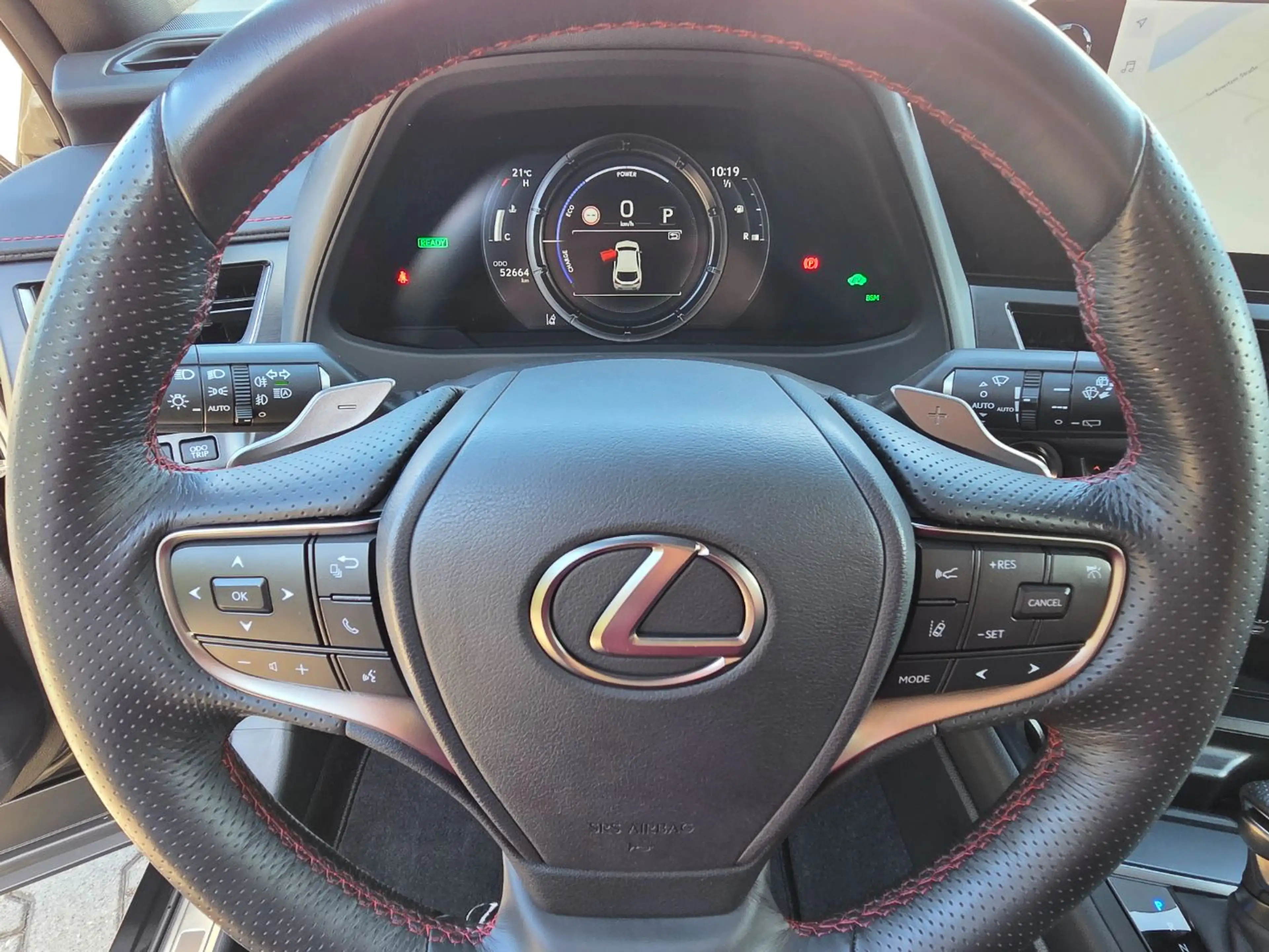 Lexus UX 250h F-Sport ACC+LED+Navi+SD+SHZ+Kam. — photo 12