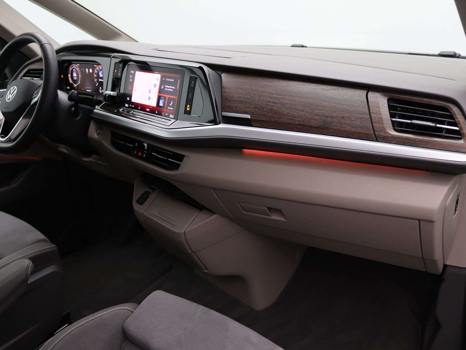 Volkswagen T7