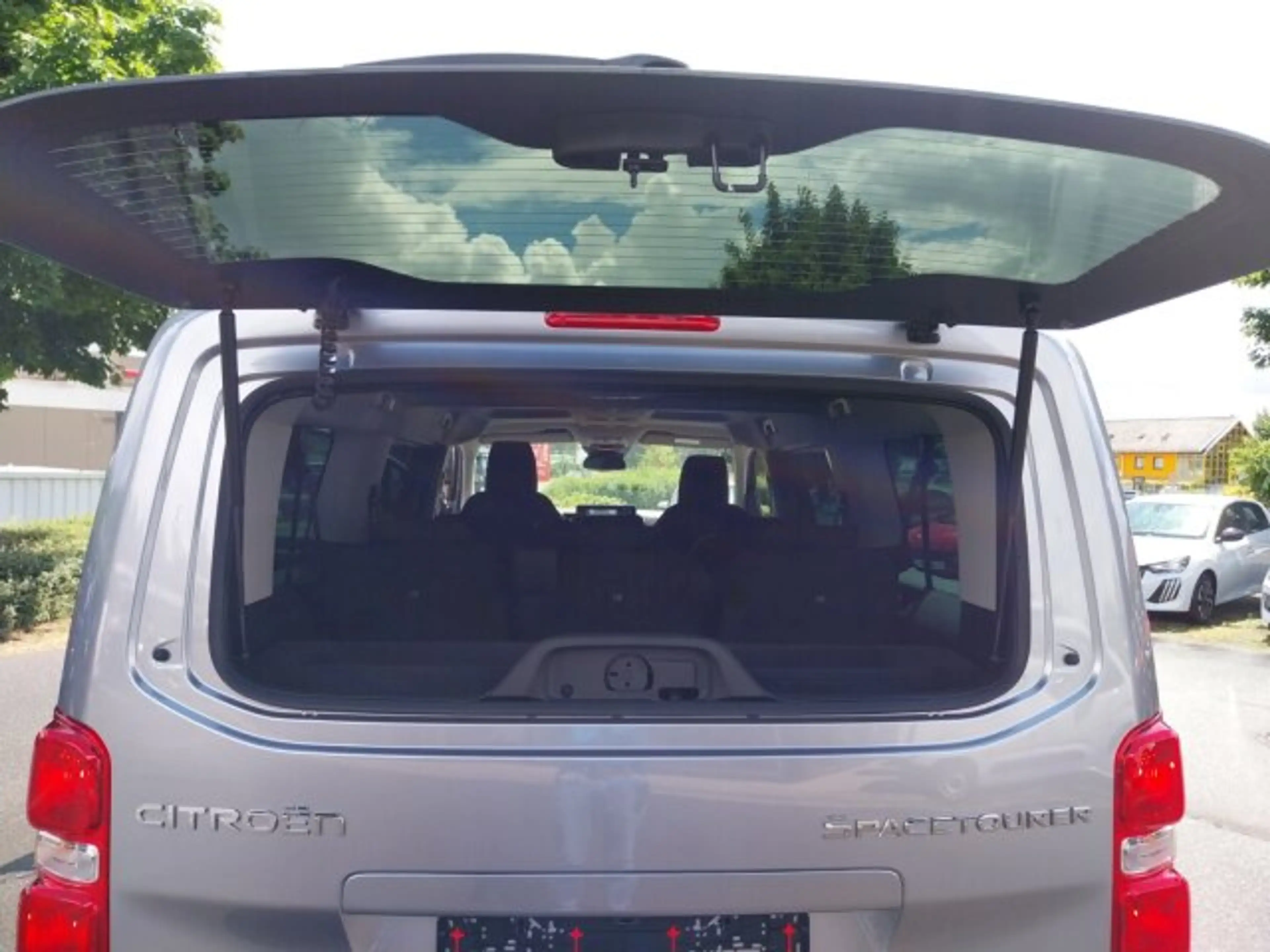 Citroen Spacetourer Spacetourer PLUS XL 180 +180°Kamera+Navi+SHZ+ — photo 17