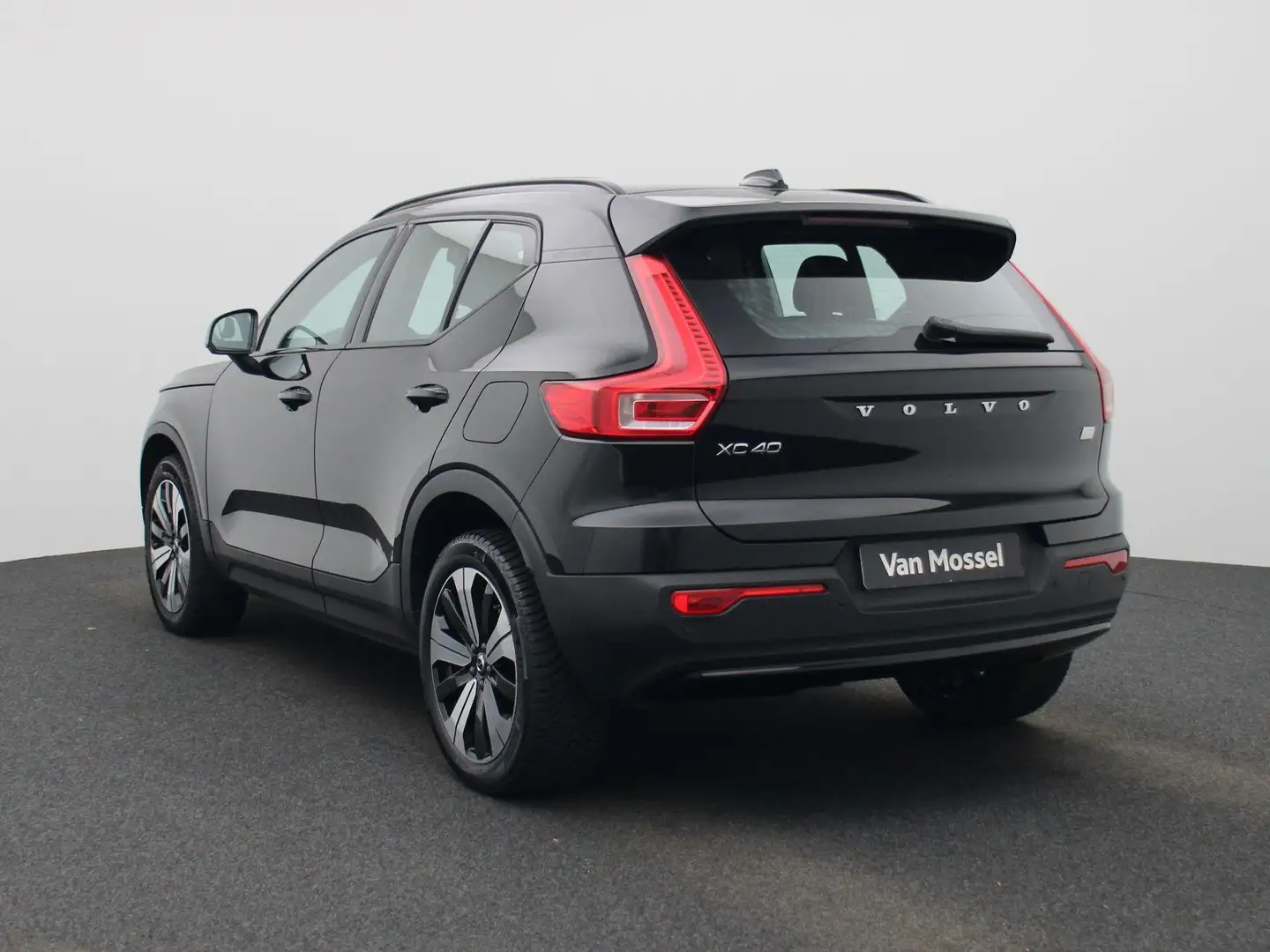 Volvo XC40 Recharge Core Zwart - 2