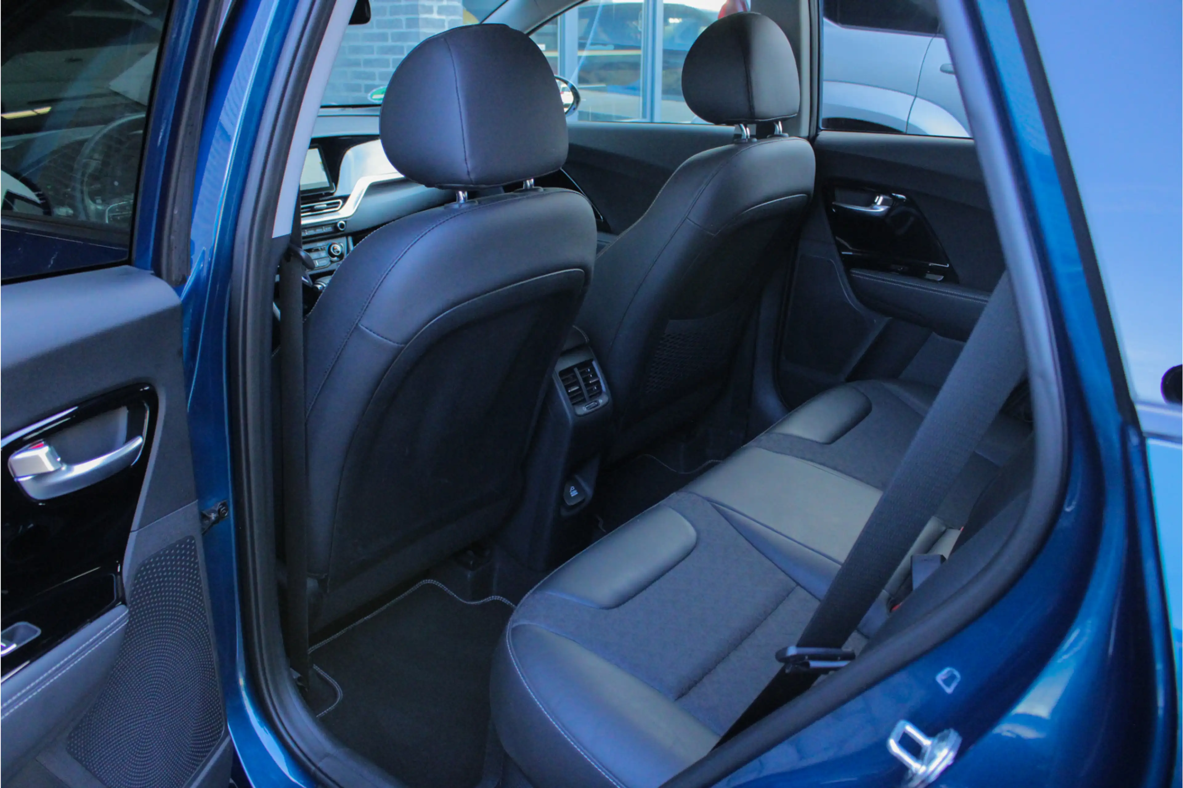 Kia Niro 1.6 GDi PHEV DynamicPlusLine |trekhaak|schuifdak|s — photo 49