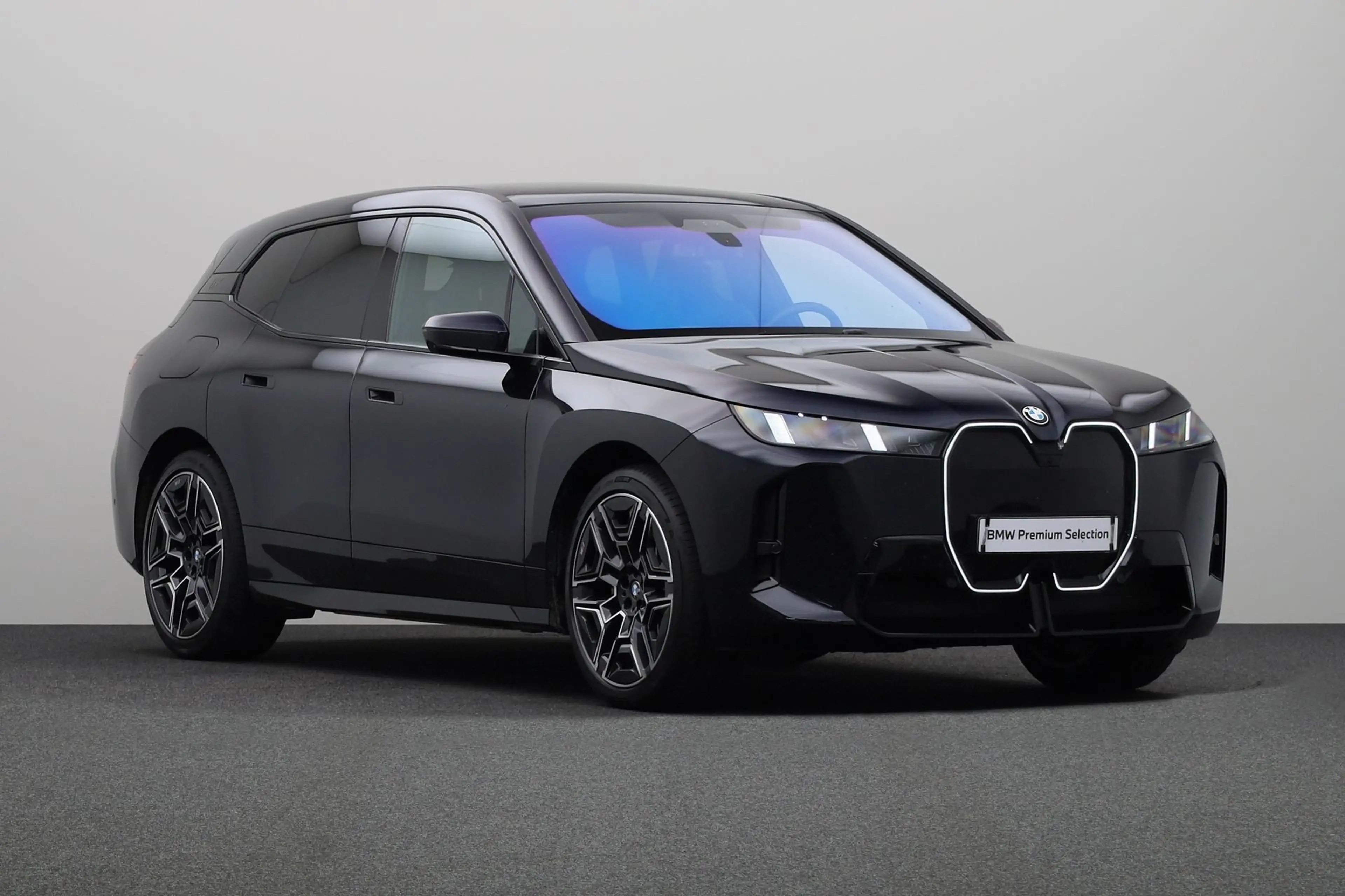 BMW iX xDrive60 112 kWh | M Sportpakket Pro | Achterasbes — photo 14