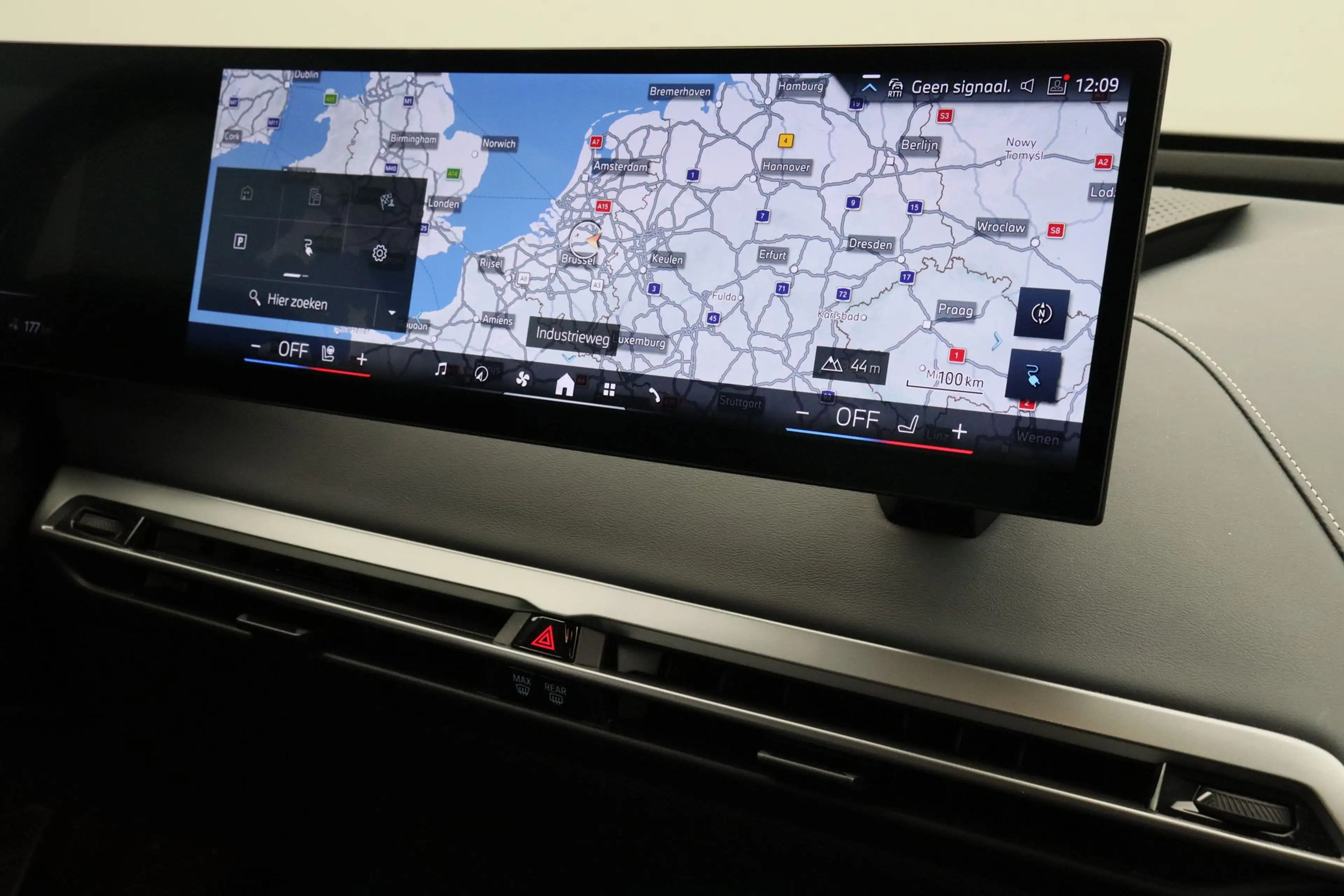 BMW iX xDrive60 112 kWh | M Sportpakket Pro | Achterasbes — photo 5