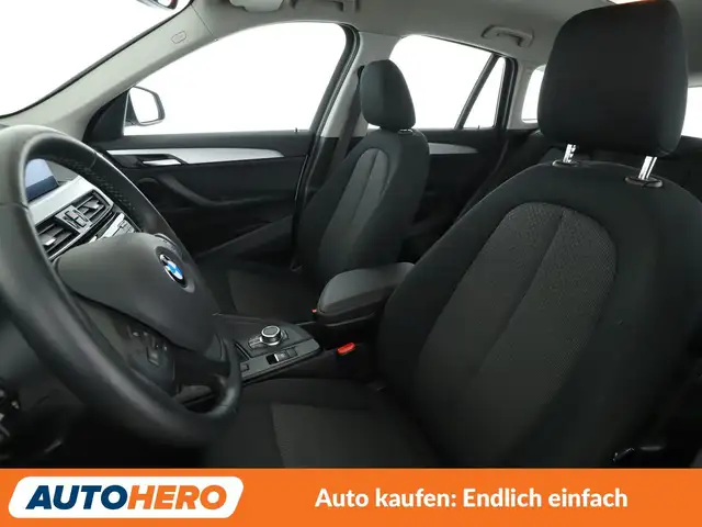BMW X1 view 10