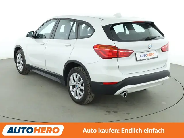 BMW X1 view 4