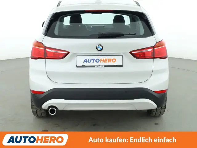 BMW X1 view 5