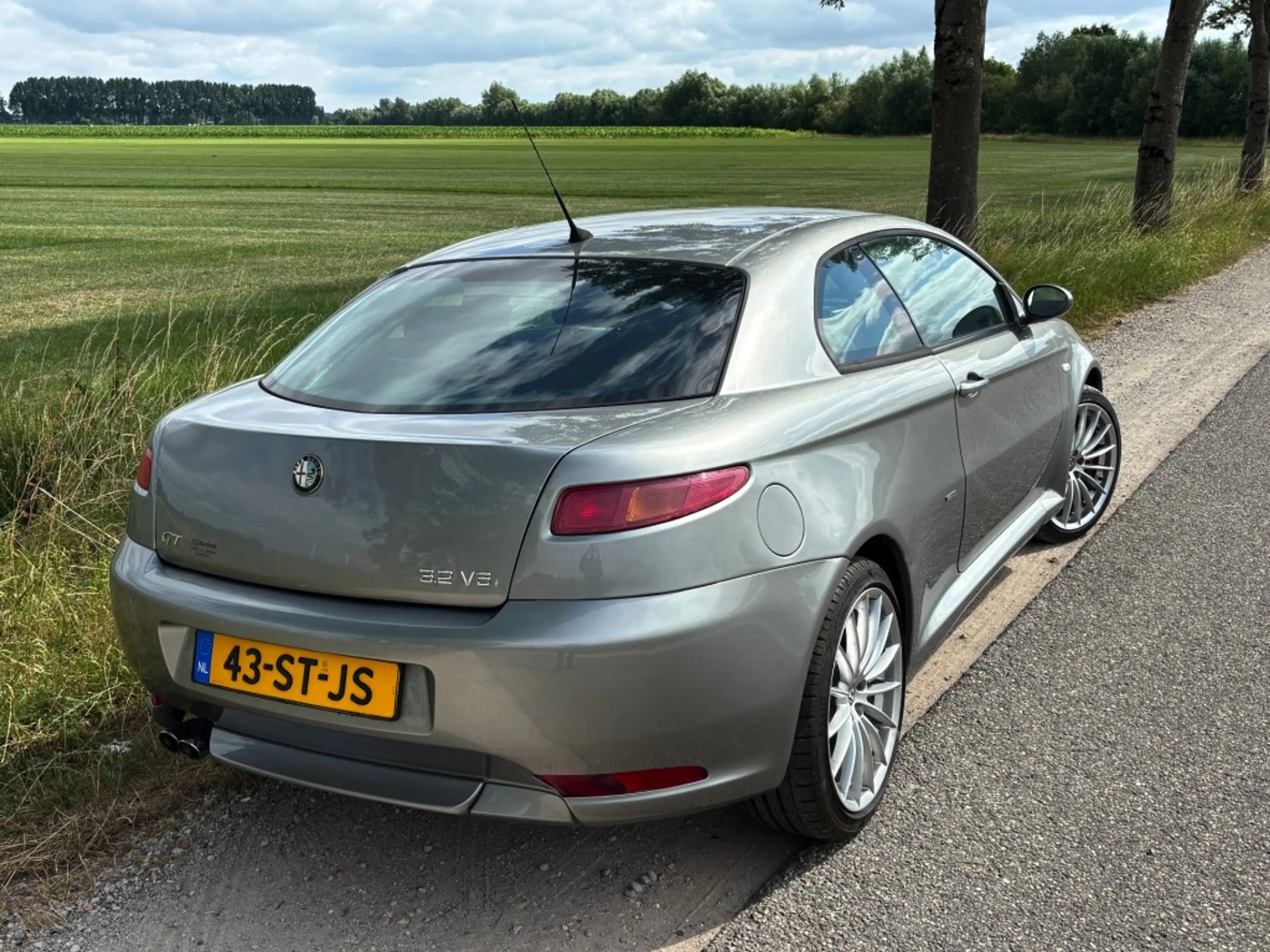 Alfa Romeo GT 3.2 V6 Busso  Q2 Diff.18'velgen Leder Bose org.NL — photo 3