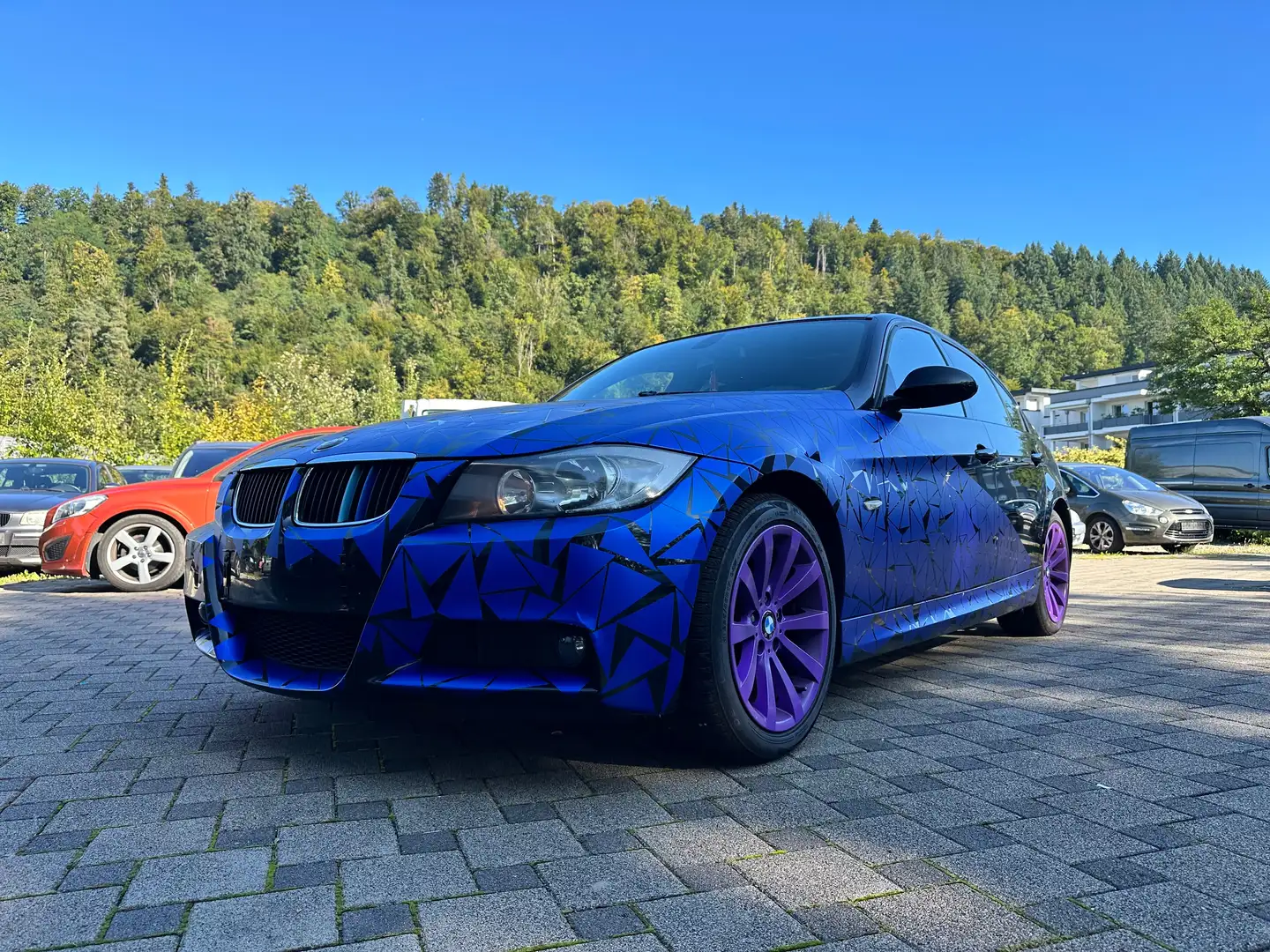 BMW 318 318i lim.*HU NEU*Klima* Noir - 1