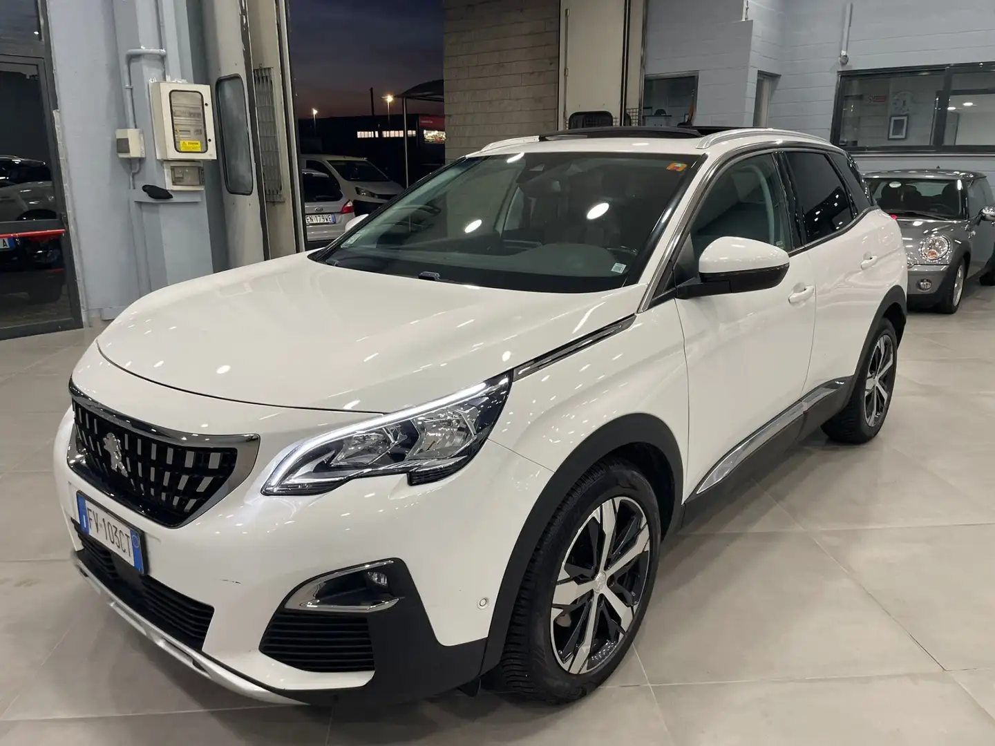 Peugeot 3008 3008 BlueHDi 130 S&S Allure Blanc - 1