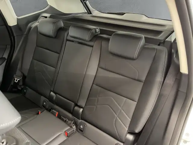 BMW X1 view 13