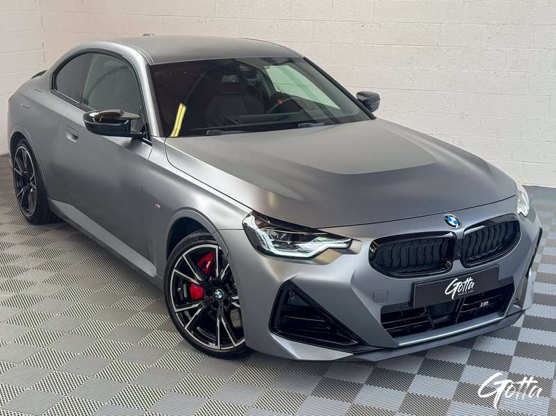 Photo du véhicule BMW 240