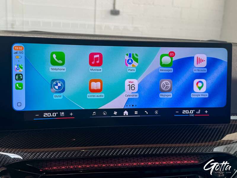 Photo du véhicule BMW 240
