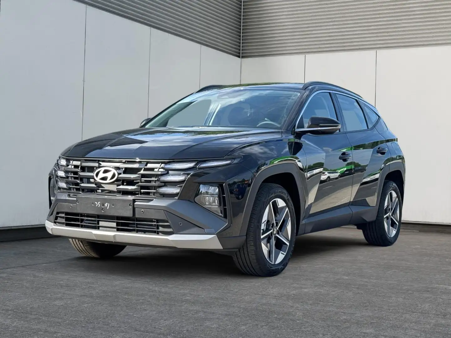 Hyundai TUCSON Style Hybrid NAVI+KAMERA+SHZ+LED+TEMPOMAT+17" A... Schwarz - 1