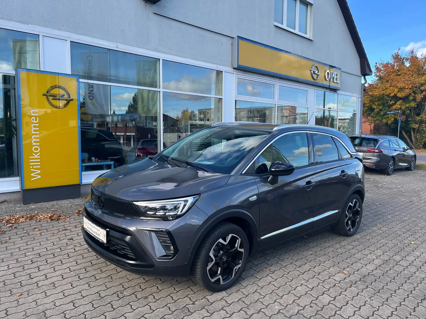 Opel Crossland X Ultimate Grau - 2