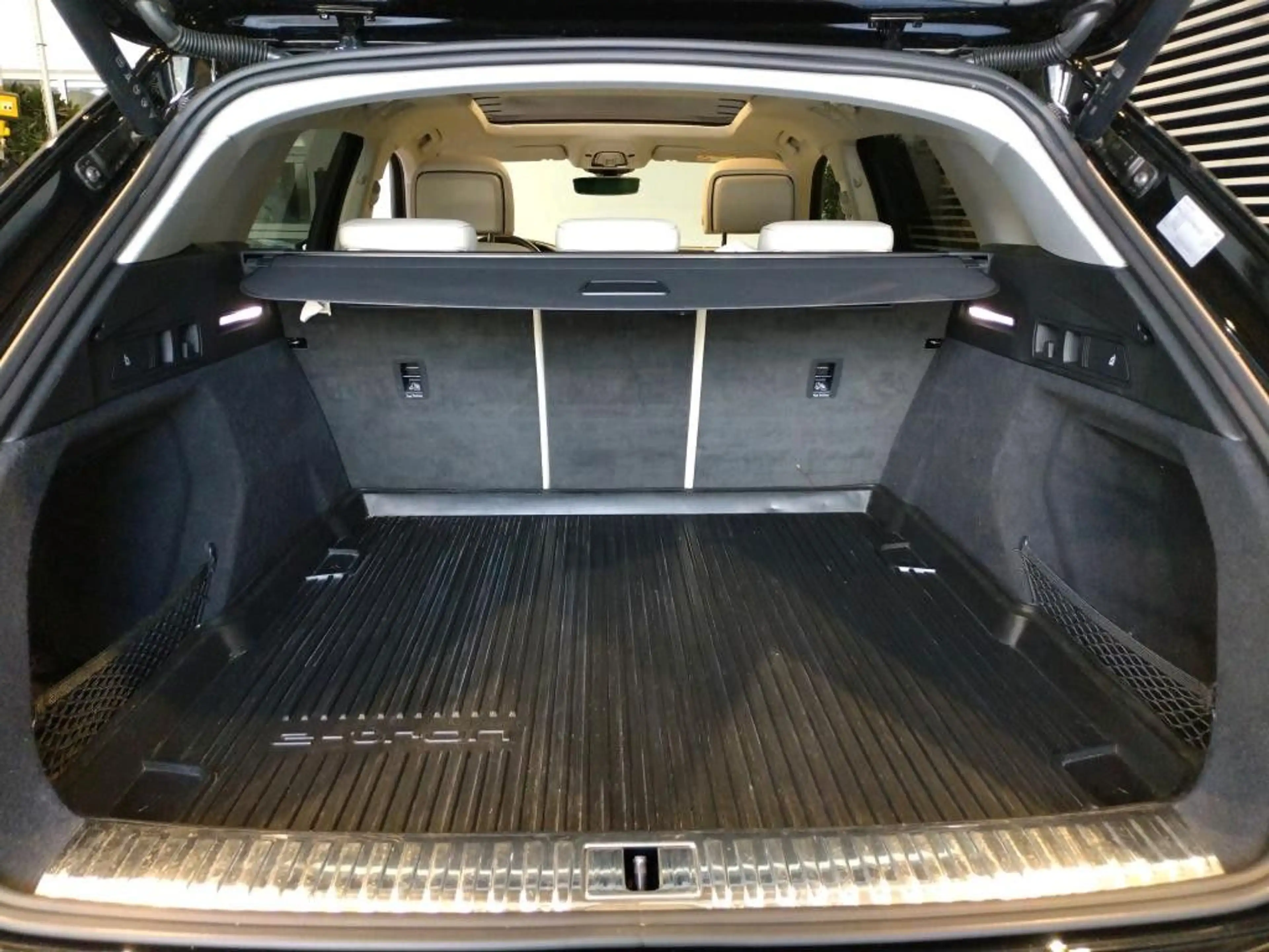 Audi e-tron 55 quattro advanced Pano*360°*Head Up*AIR — photo 7