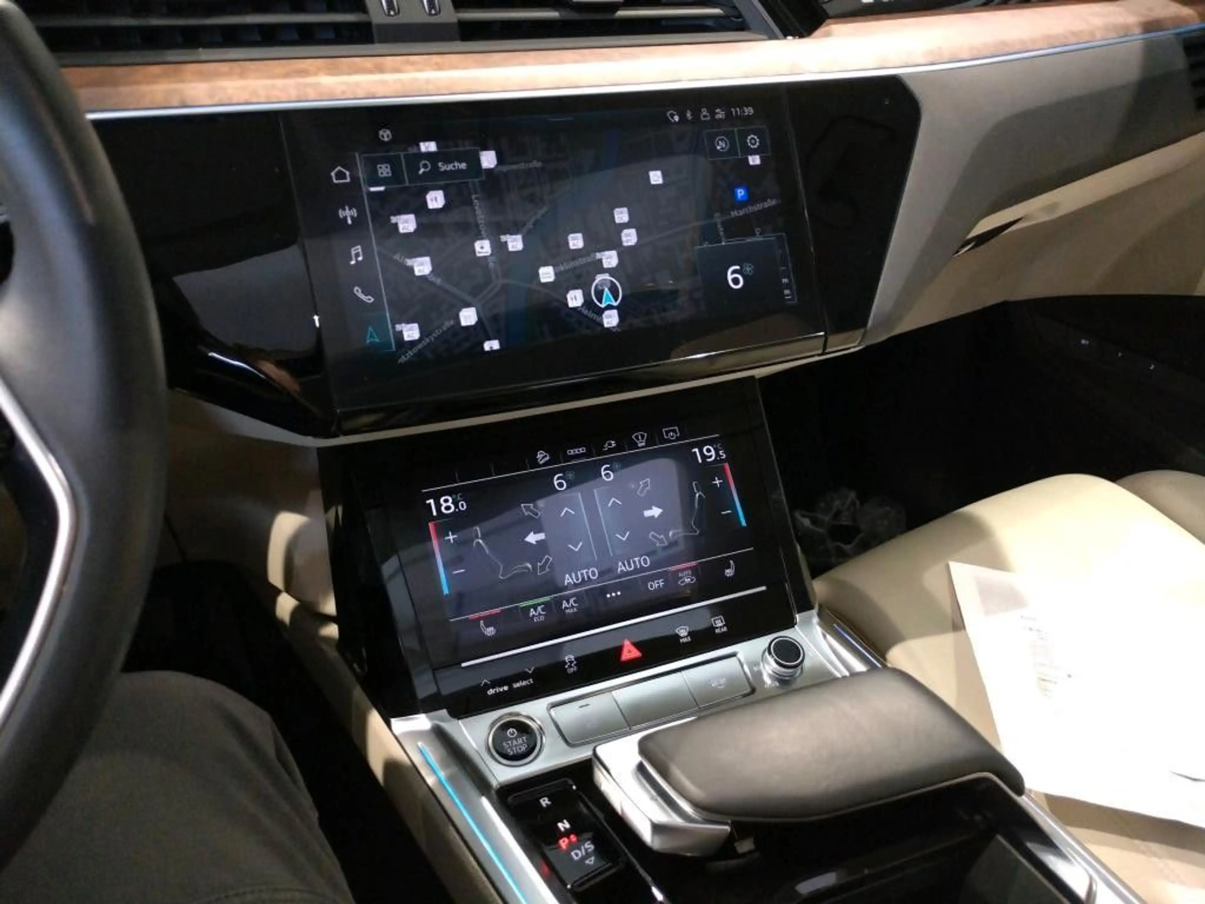 Audi e-tron 55 quattro advanced Pano*360°*Head Up*AIR — photo 11