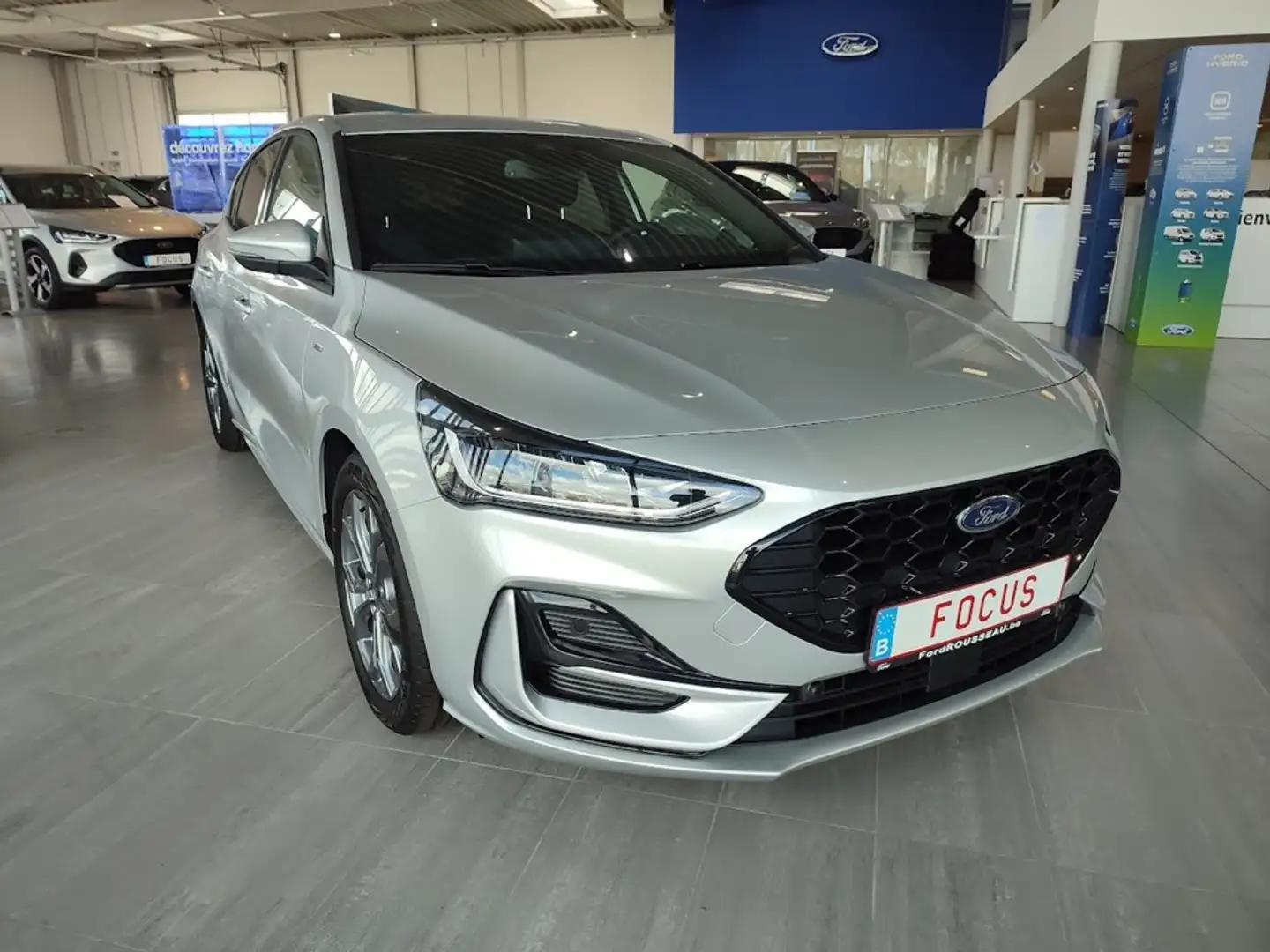 Ford Focus ST-Line X - 1.0i 125cv mHev - New - Stock - Pack D Zilver - 2