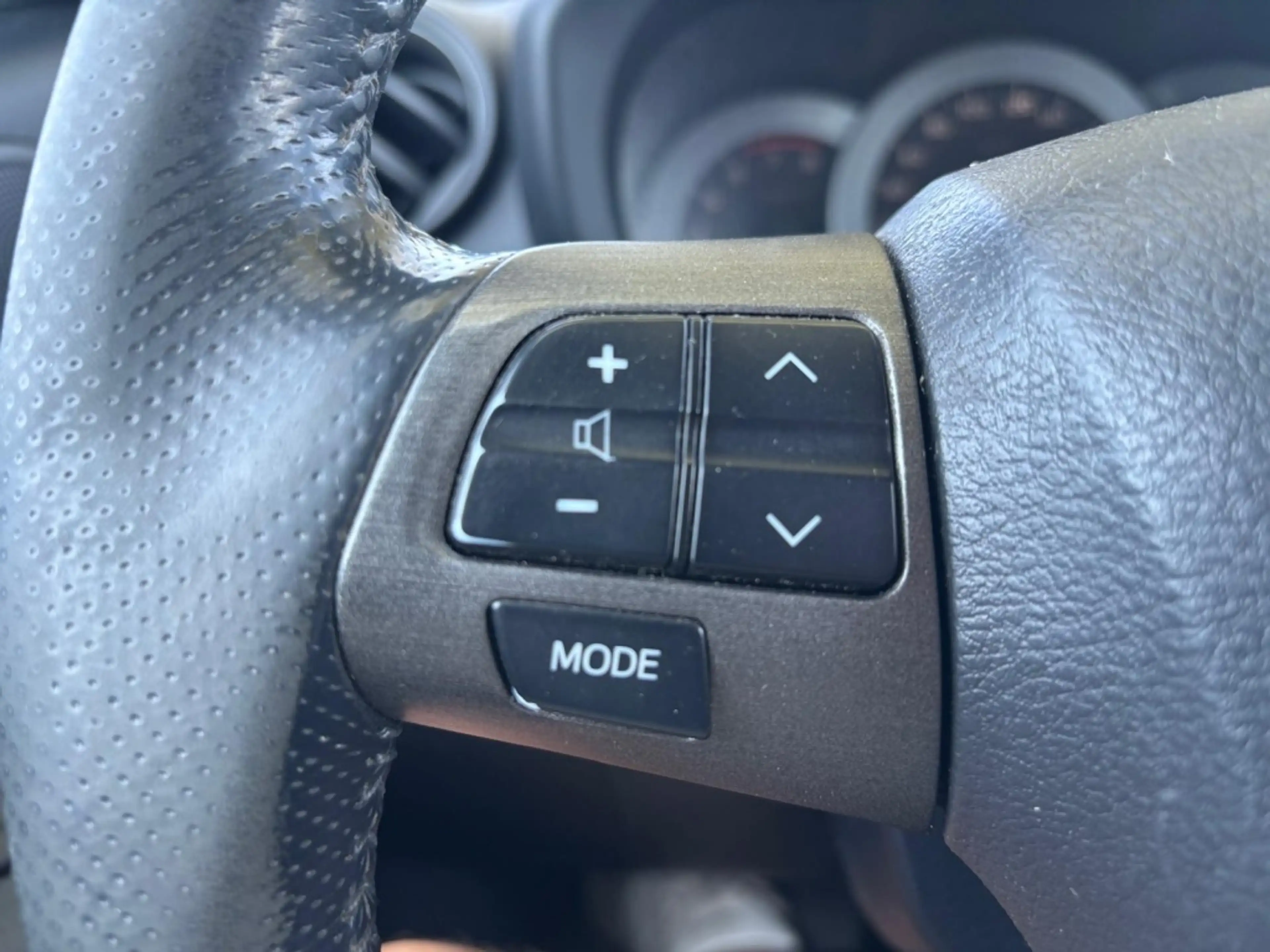 Toyota RAV 4 2.0 VVTi Dynamic 2WD — photo 16