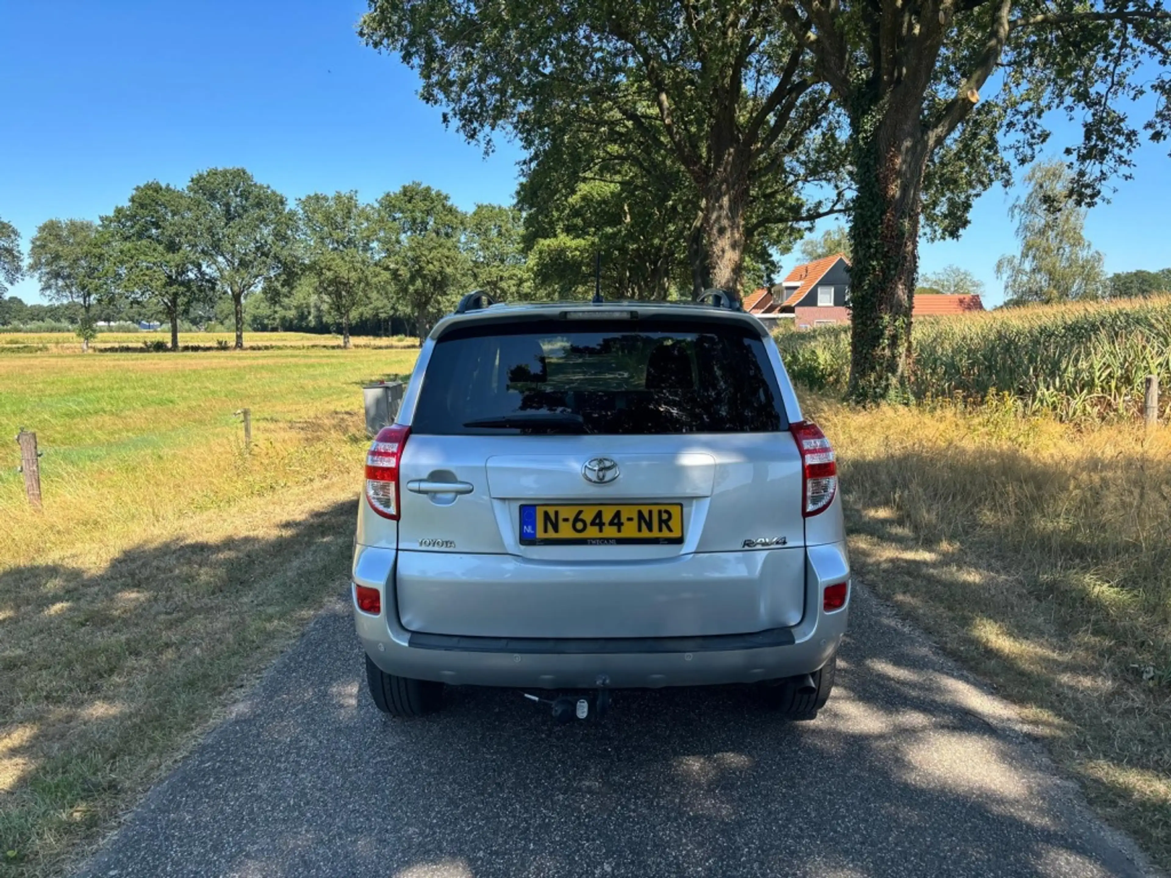 Toyota RAV 4 2.0 VVTi Dynamic 2WD — photo 7