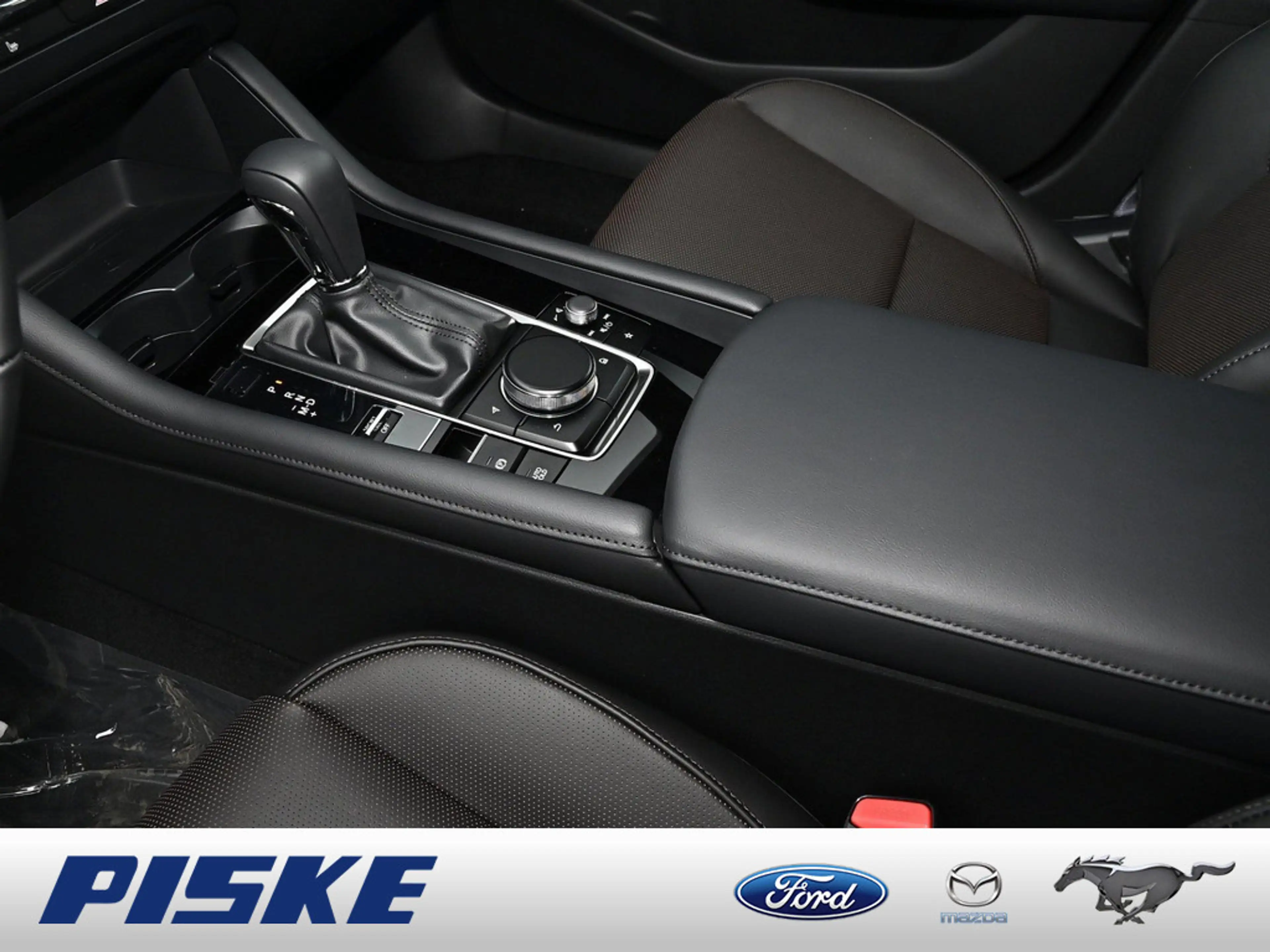 Mazda 3 Takumi BOSE NAVI ACC HUD MATRIX-LED 360° — photo 11