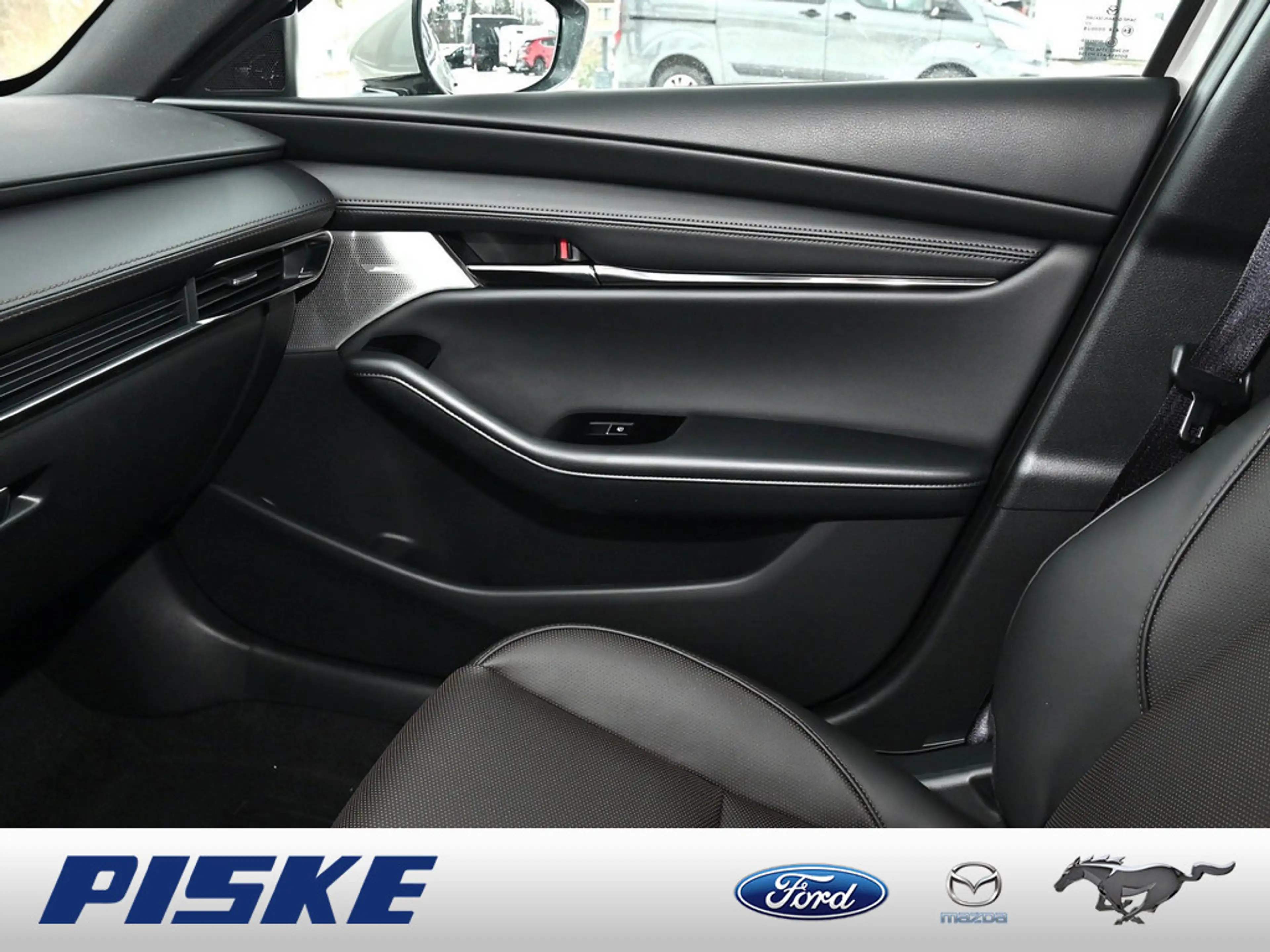 Mazda 3 Takumi BOSE NAVI ACC HUD MATRIX-LED 360° — photo 12
