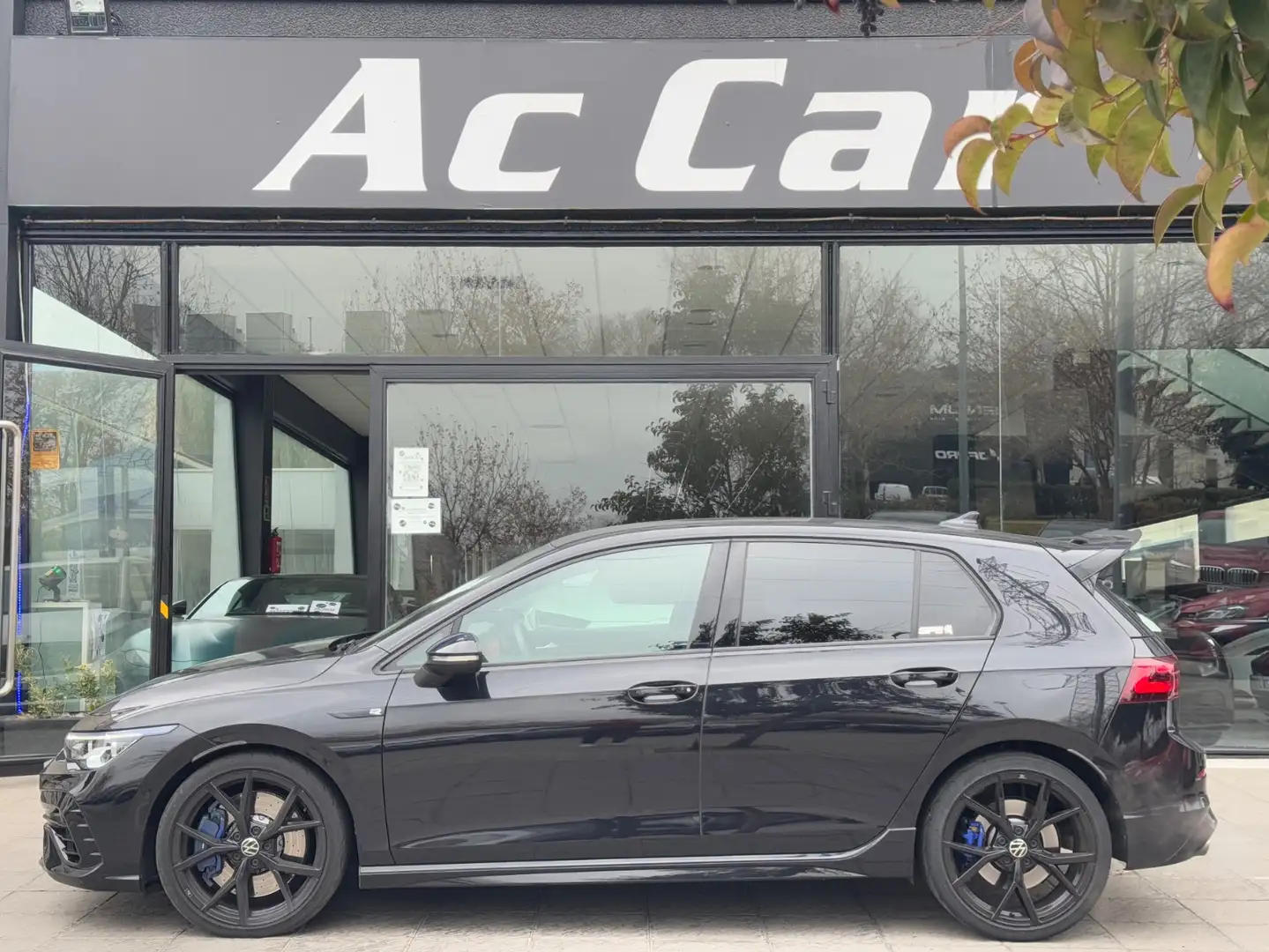 Volkswagen Golf 2.0 TSI R DSG 235kW Negro - 1