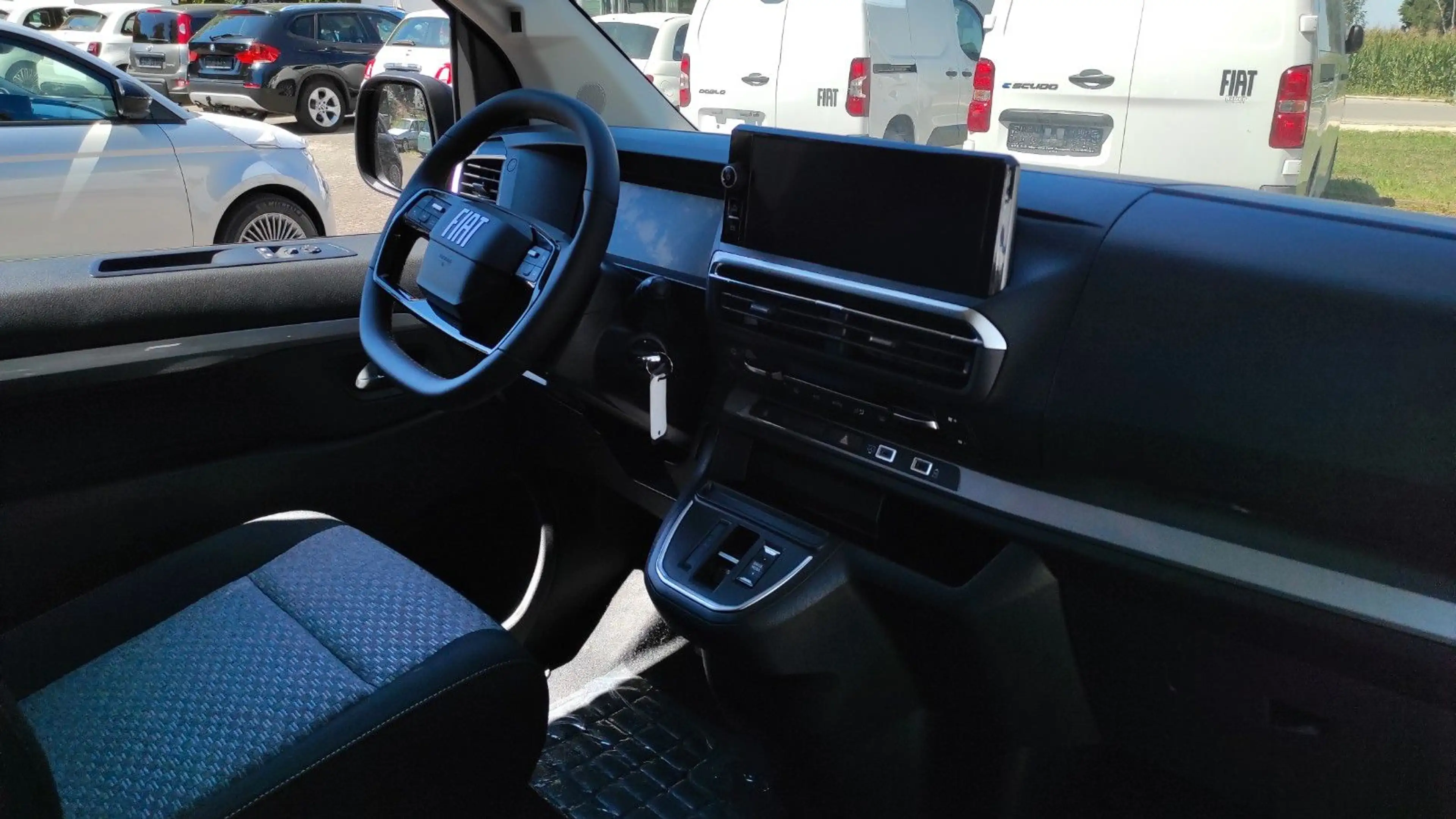 Fiat Ulysse 2.2 ICON 180 AT8 L3 — photo 11