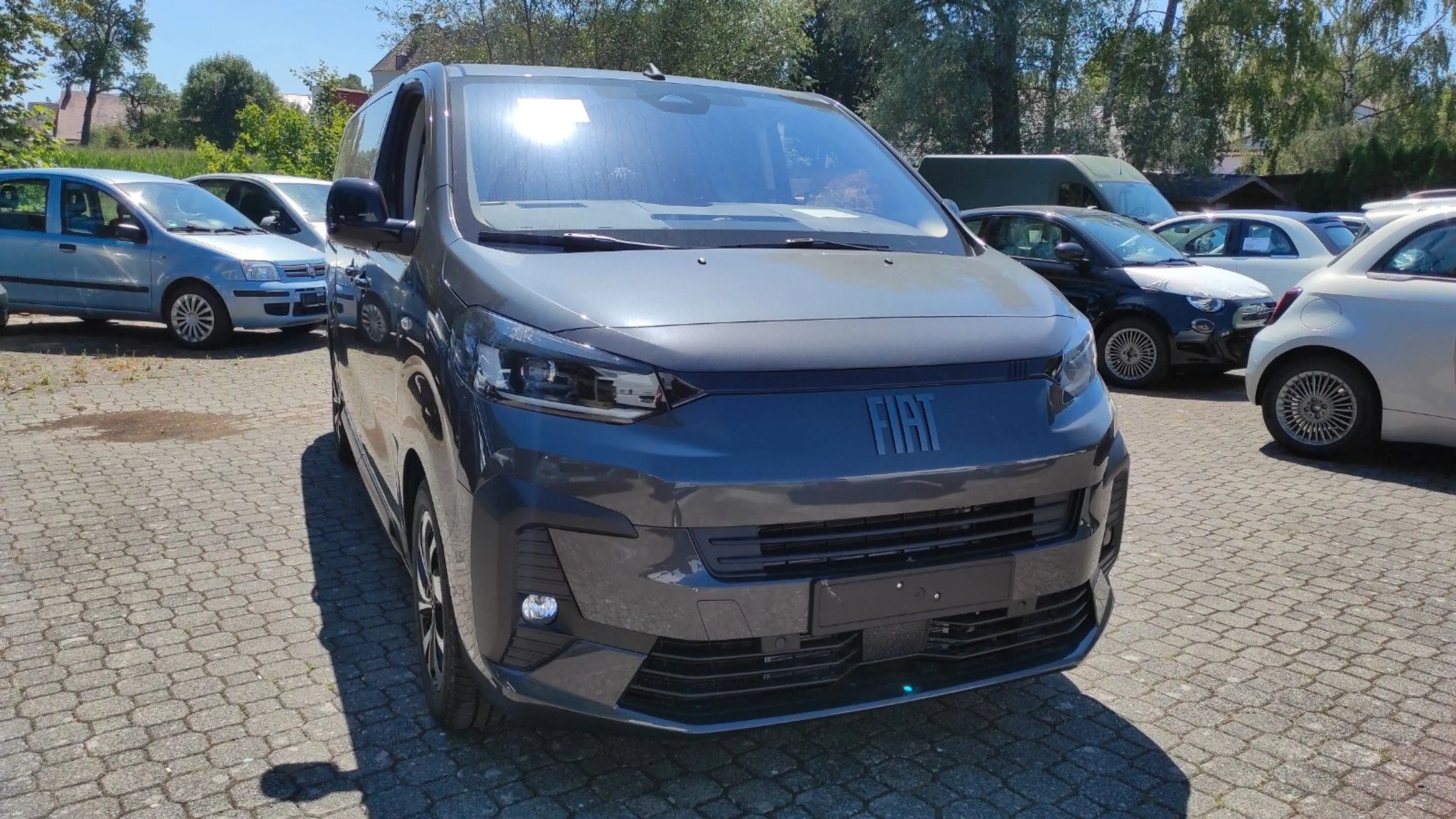 Fiat Ulysse 2.2 ICON 180 AT8 L3 — photo 3