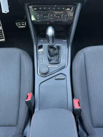 Volkswagen Tiguan view 20
