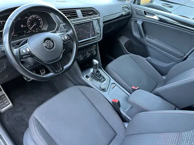 Volkswagen Tiguan view 13