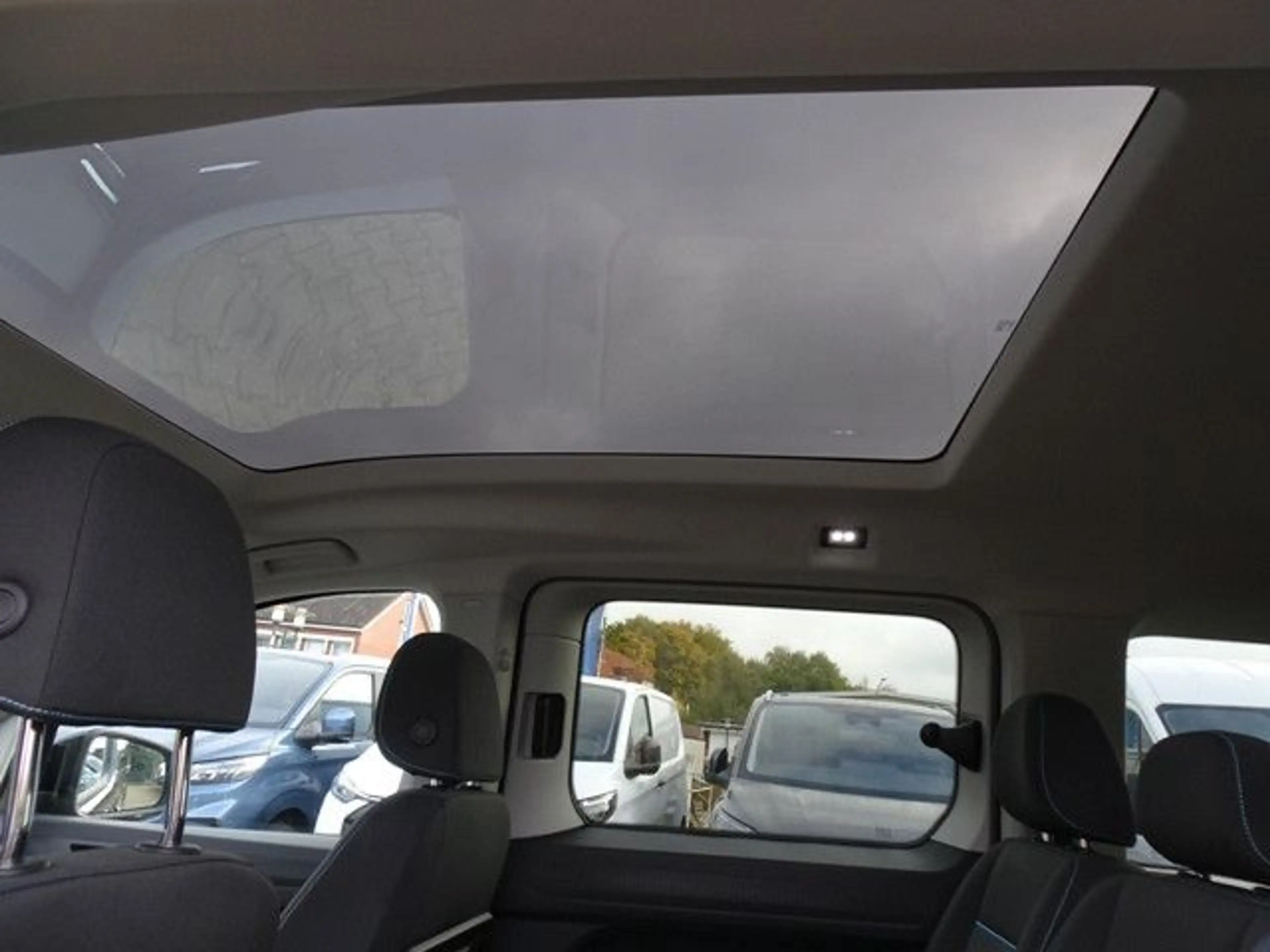 Ford Grand Tourneo Connect Active — photo 15