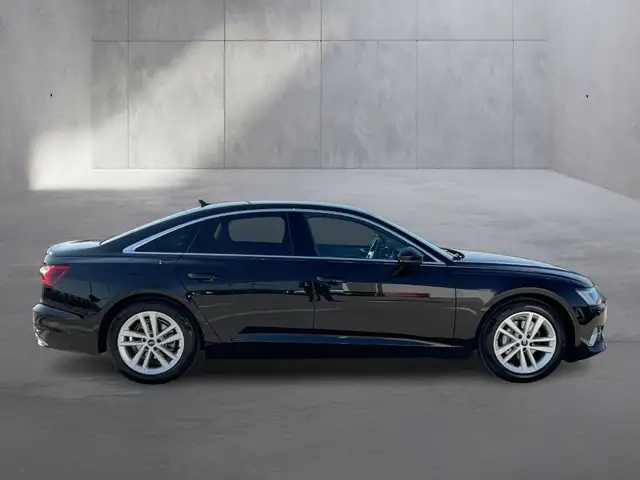 Audi A6 view 7