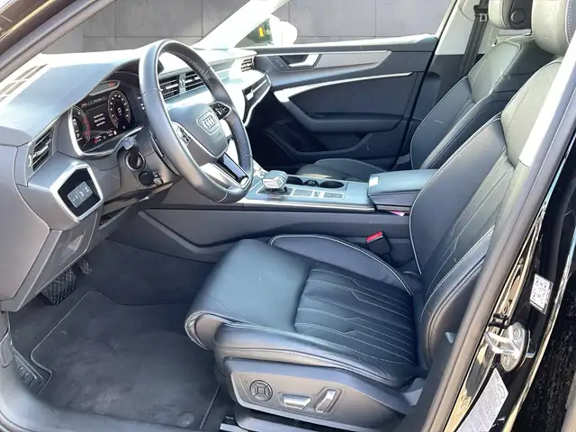 Audi A6 view 10
