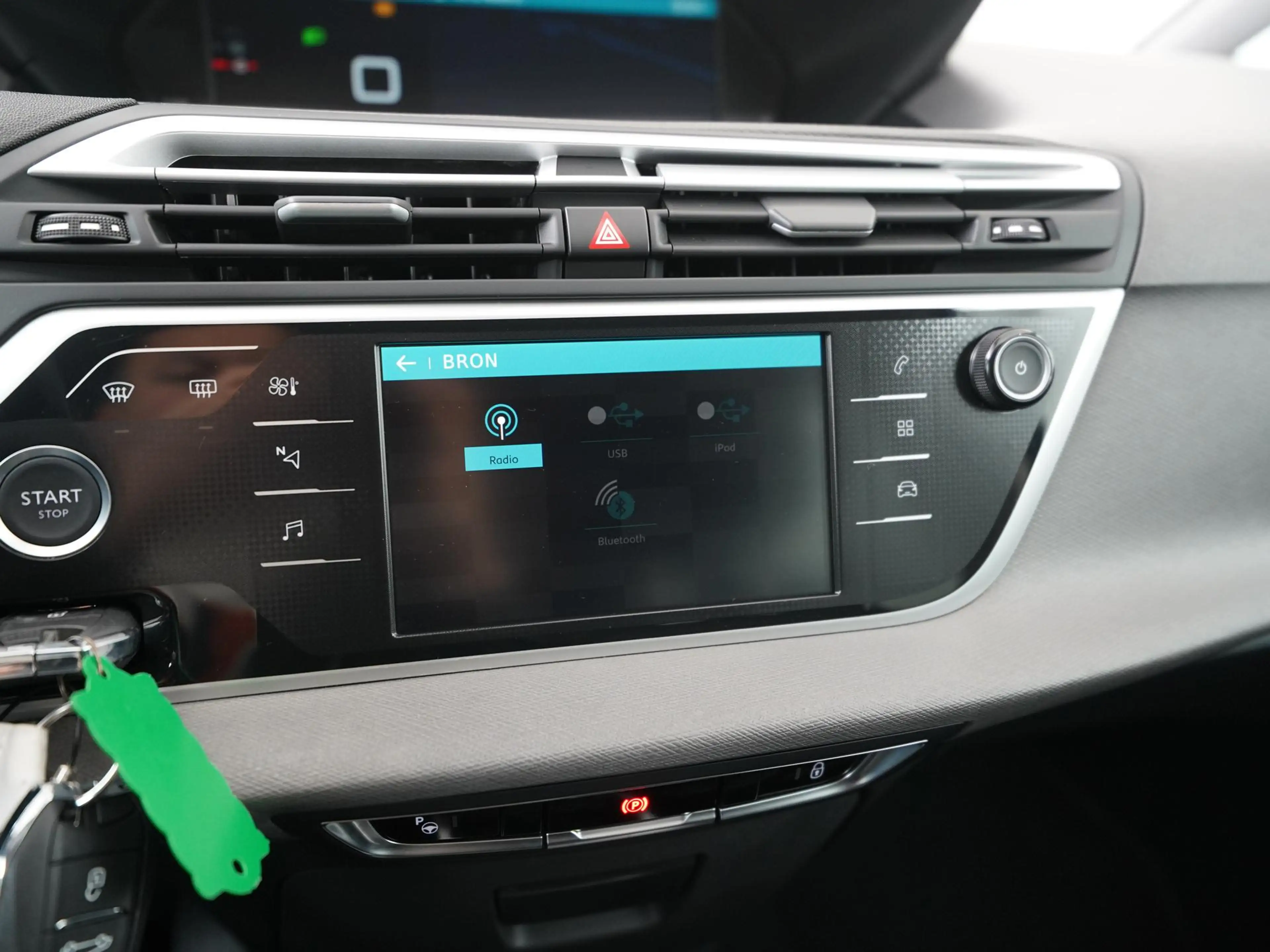 Citroen Grand C4 SpaceTourer 1.2 PureTech Shine 7p. | Camera | Park assist | Bl — photo 14