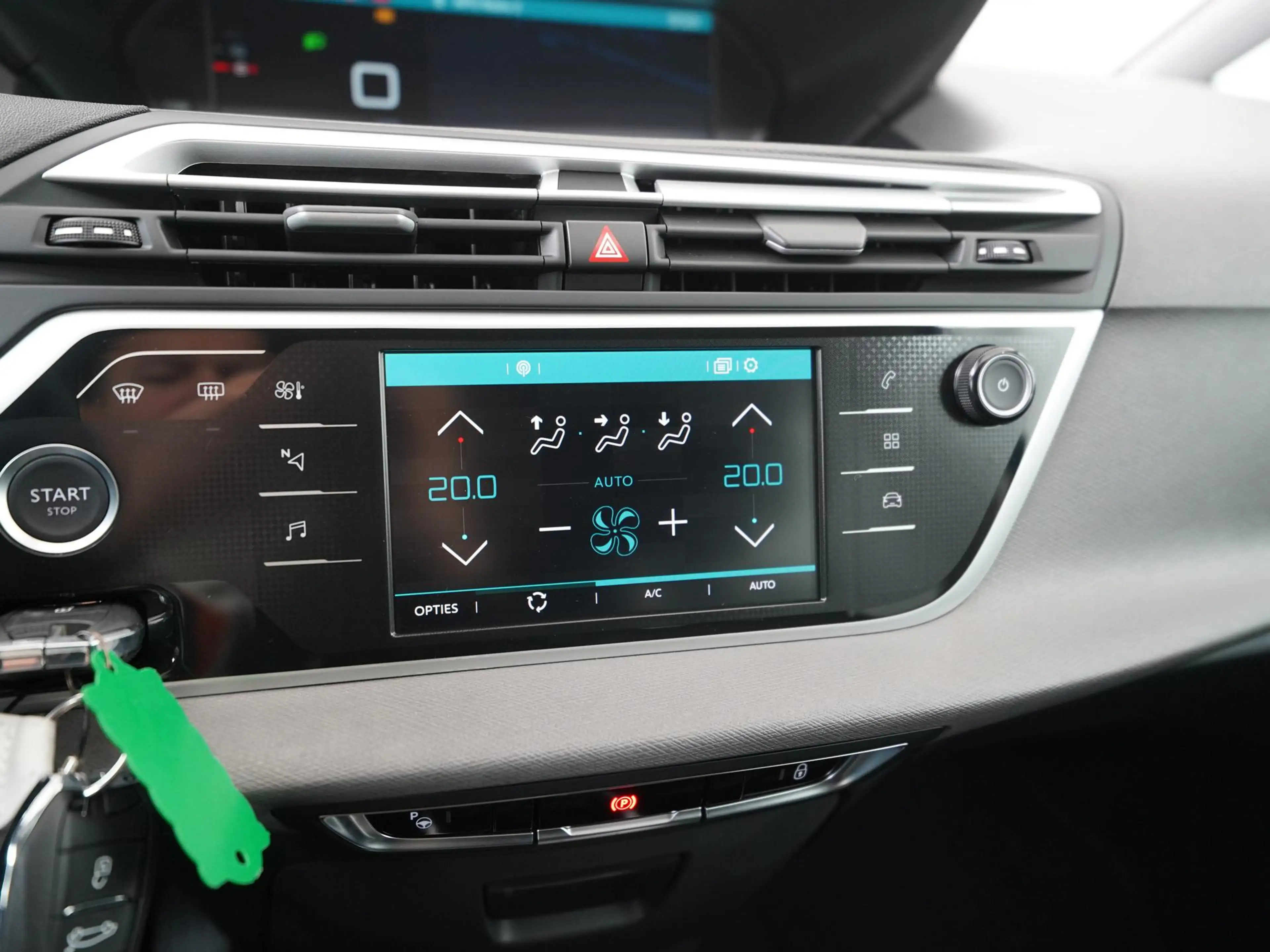 Citroen Grand C4 SpaceTourer 1.2 PureTech Shine 7p. | Camera | Park assist | Bl — photo 12