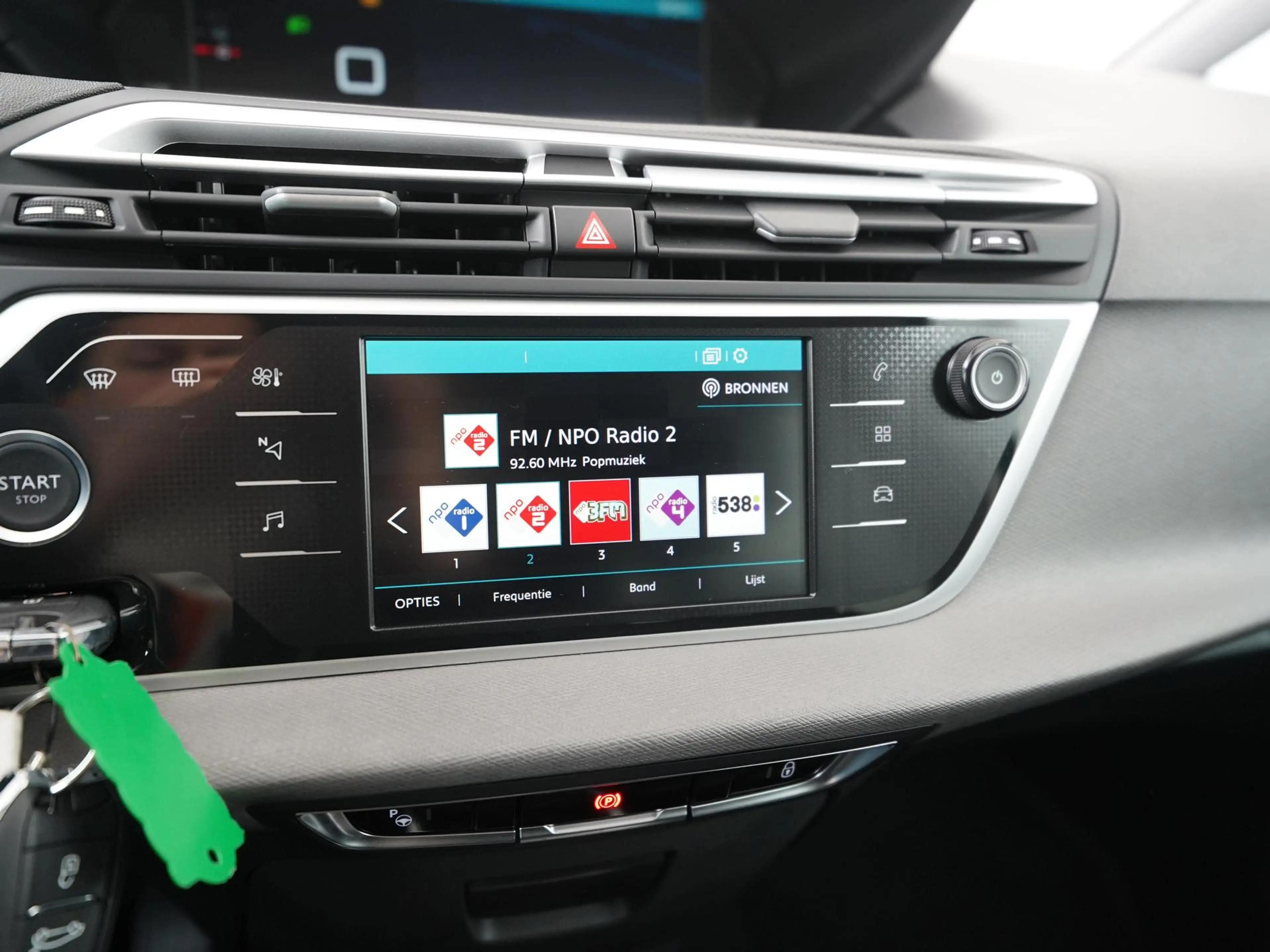 Citroen Grand C4 SpaceTourer 1.2 PureTech Shine 7p. | Camera | Park assist | Bl — photo 13
