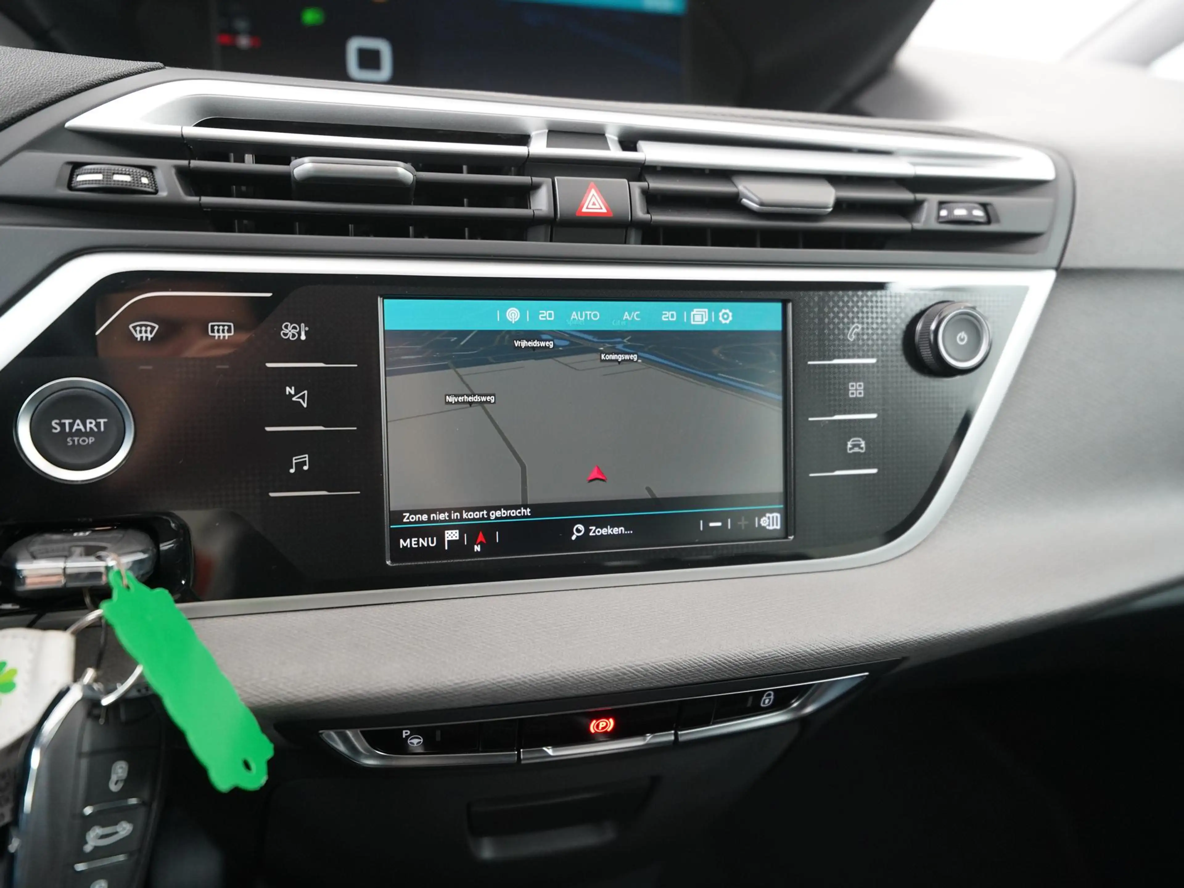 Citroen Grand C4 SpaceTourer 1.2 PureTech Shine 7p. | Camera | Park assist | Bl — photo 11